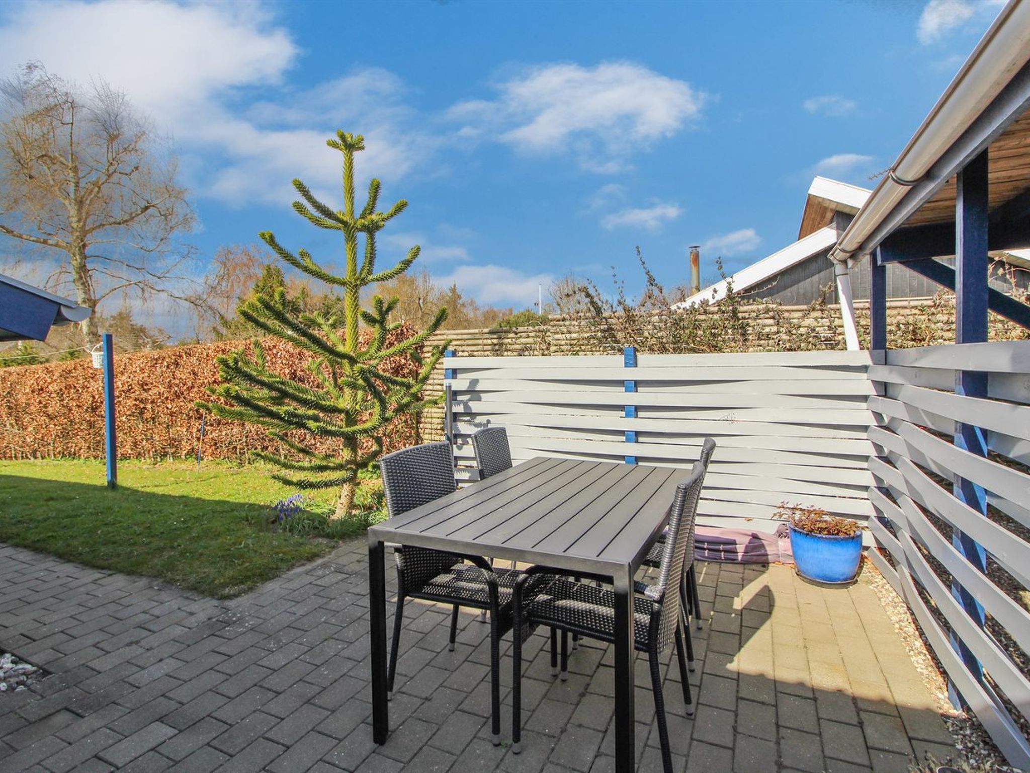 "Marjun" - 400m from the sea-Buiten