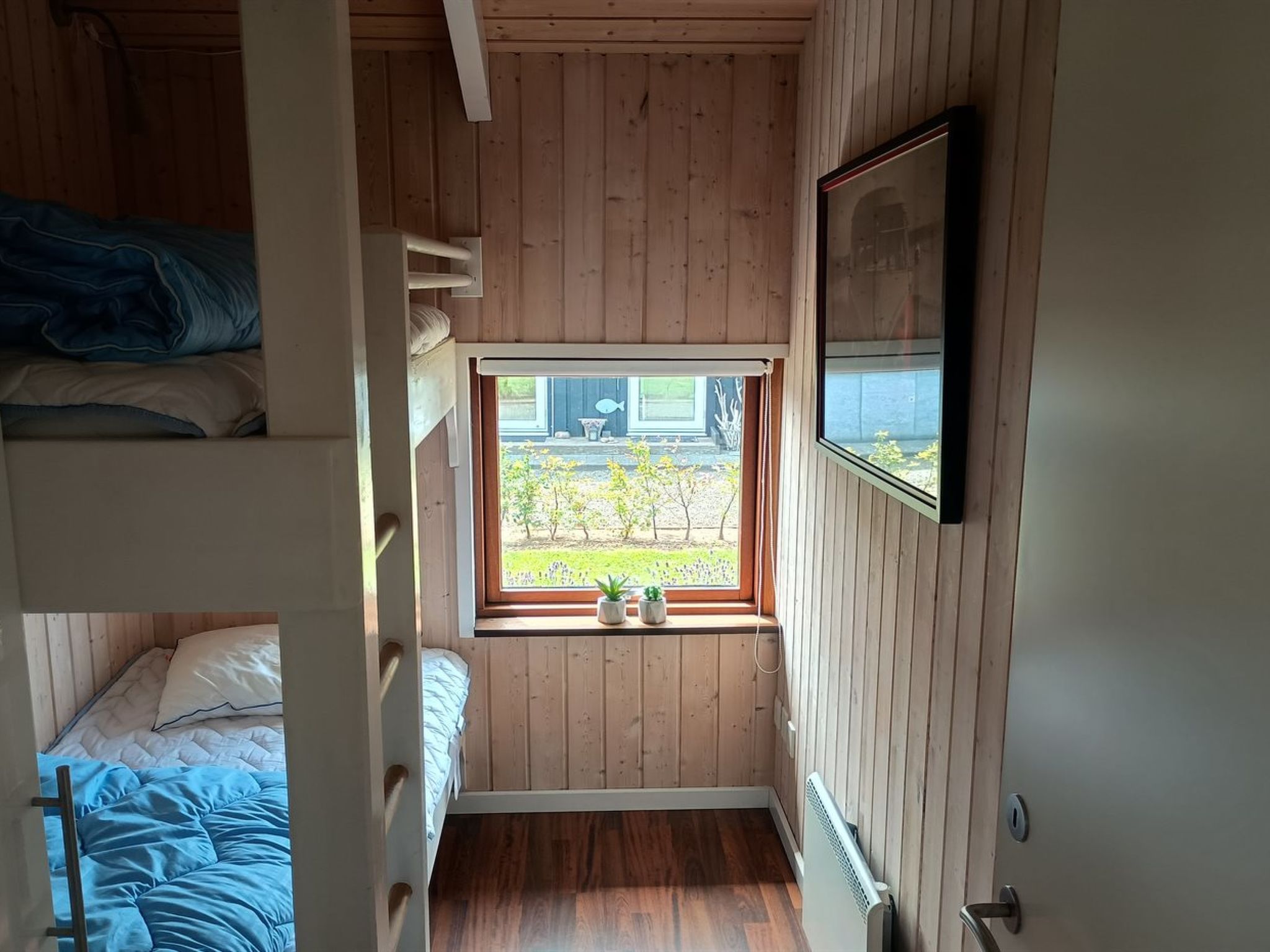 "Anniken" - 250m from the sea-Drinnen