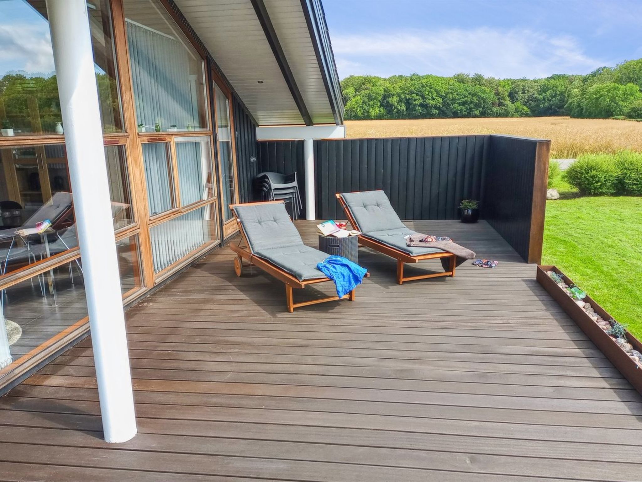 "Anniken" - 250m from the sea-Draußen