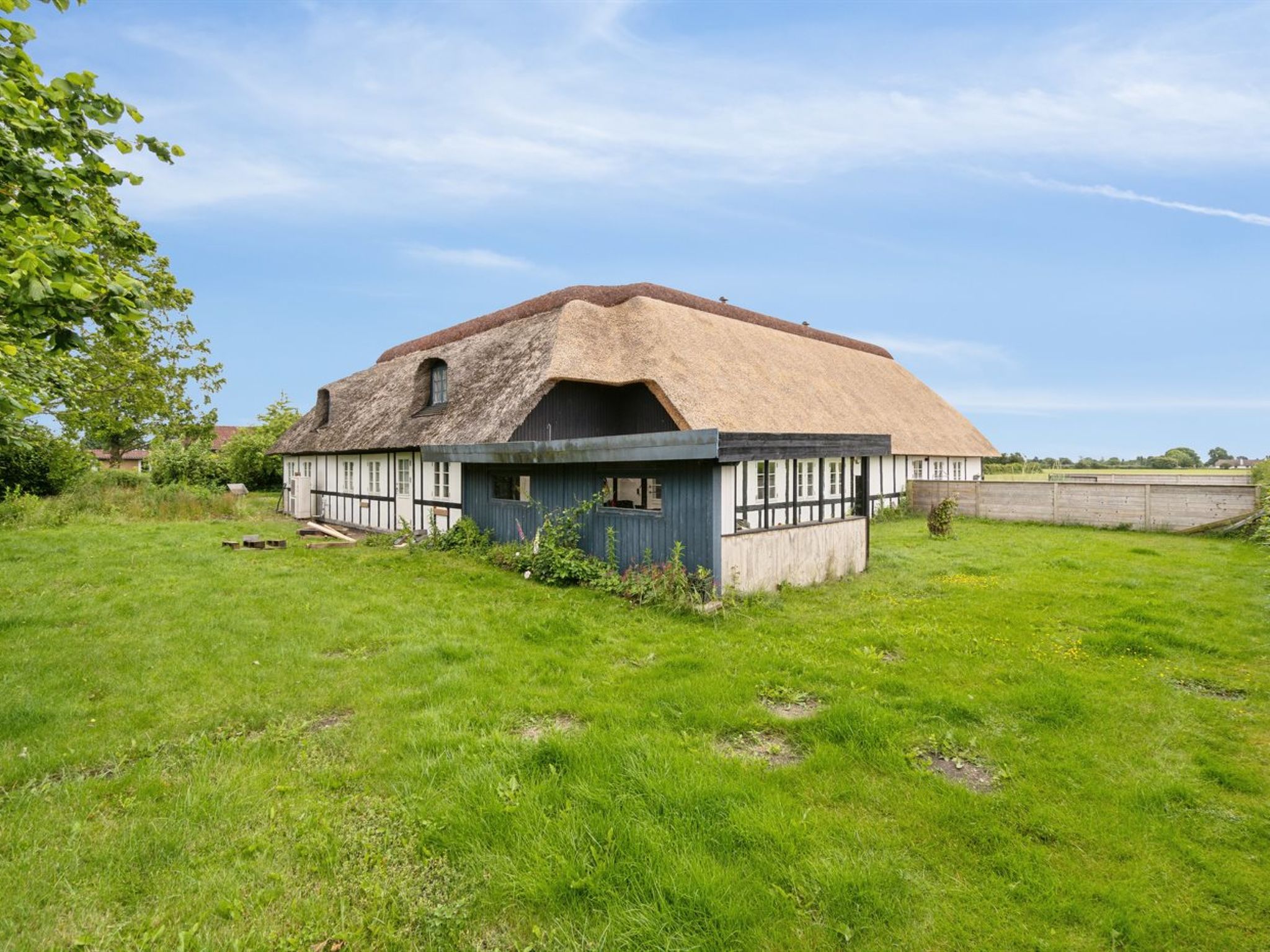 "Thessa" - 900m from the sea - Outside
