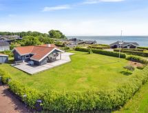 "Nahele" - 150m from the sea