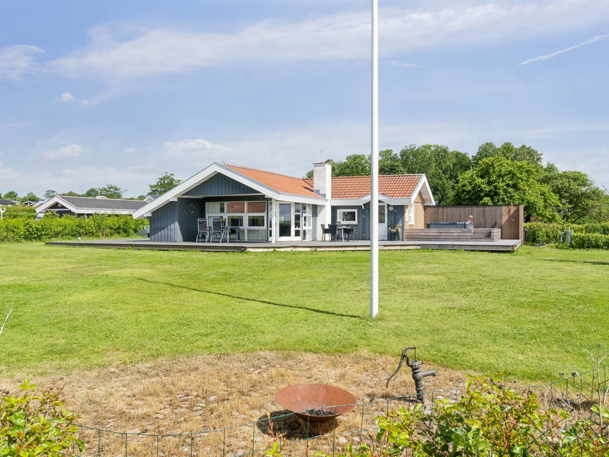 "Nahele" - 150m from the sea - Buiten