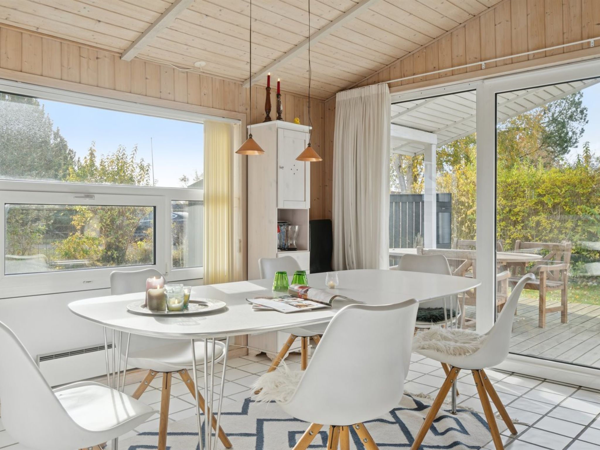 "Yma" - 250m from the sea