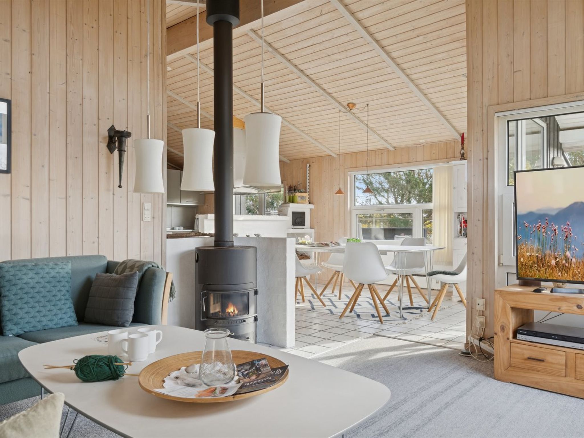 "Yma" - 250m from the sea - Binnen