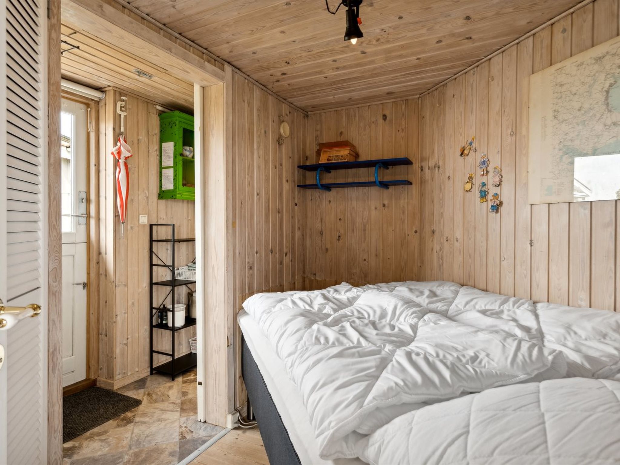 "Gudmar" - 75m from the sea-Binnen