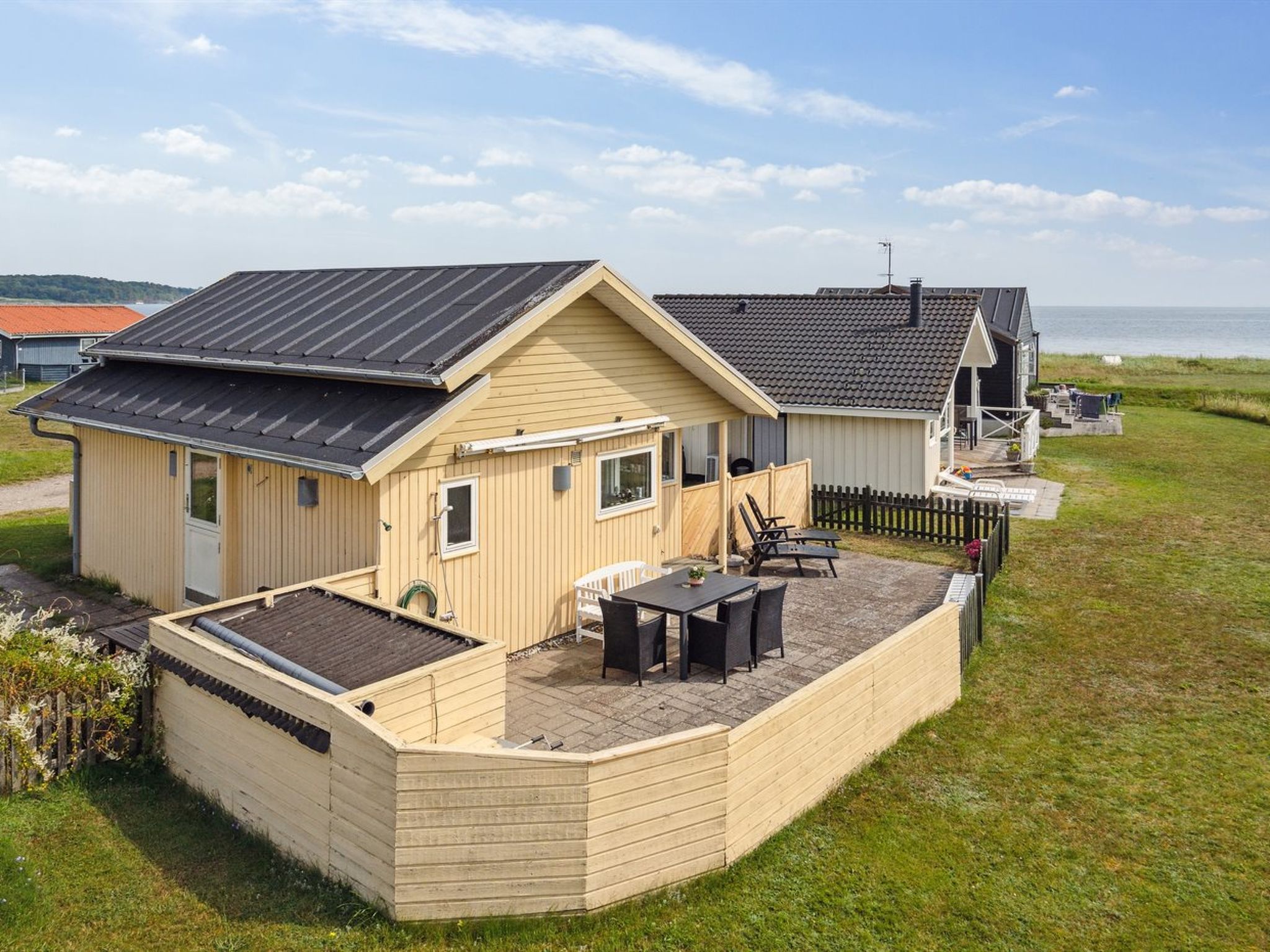 "Gudmar" - 75m from the sea-Buiten