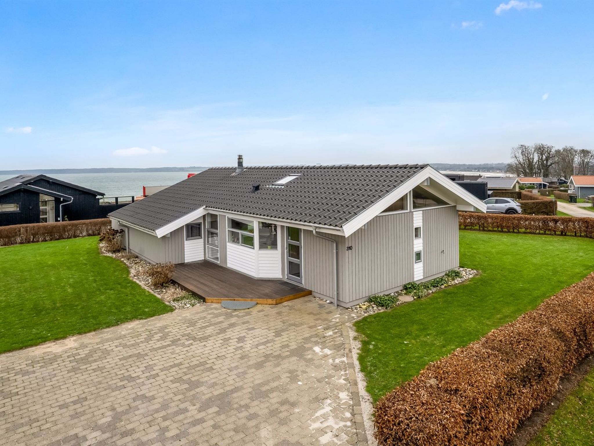 "Lien" - 100m from the sea