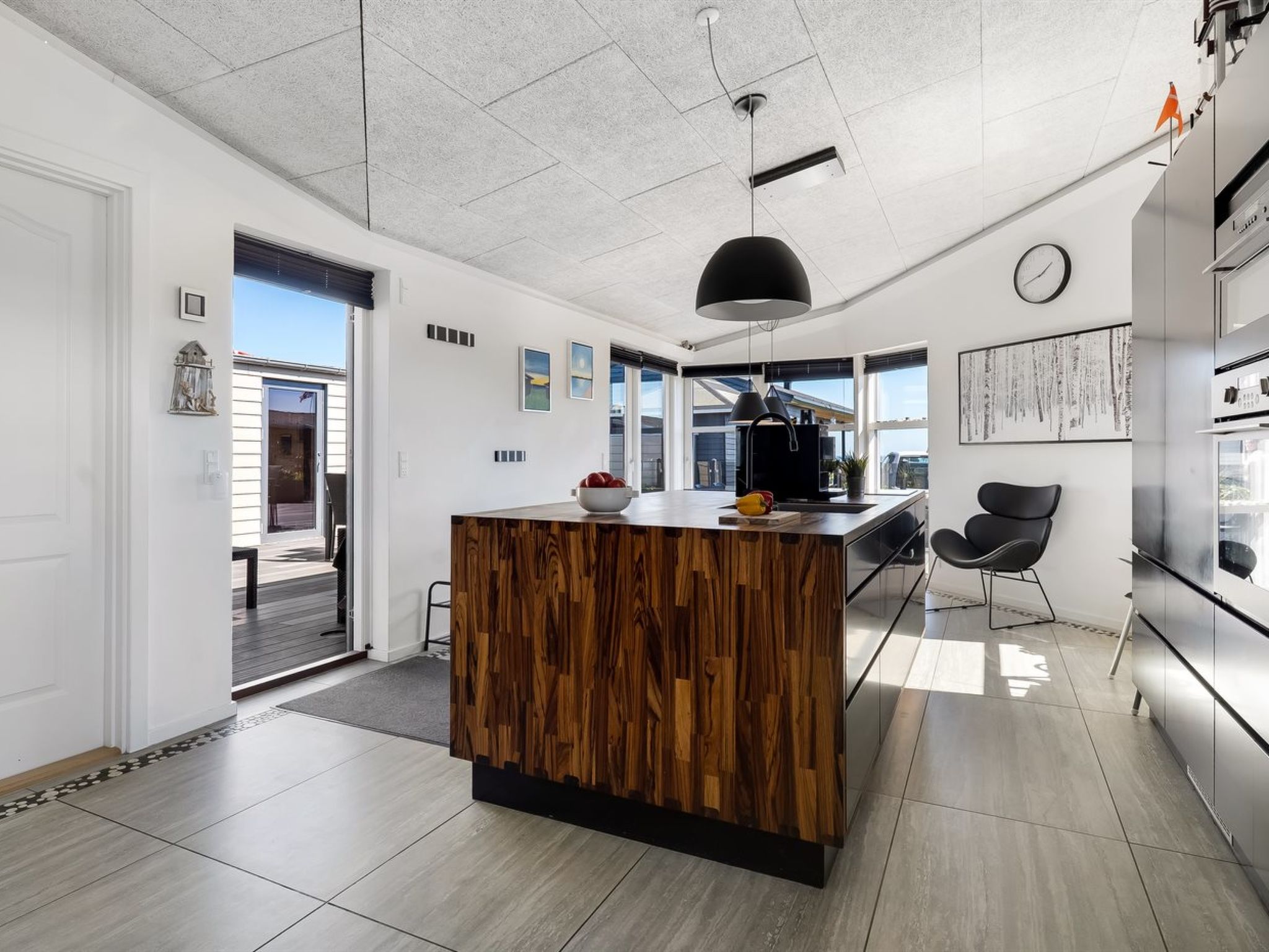 "Vaska" - 75m from the sea - Binnen