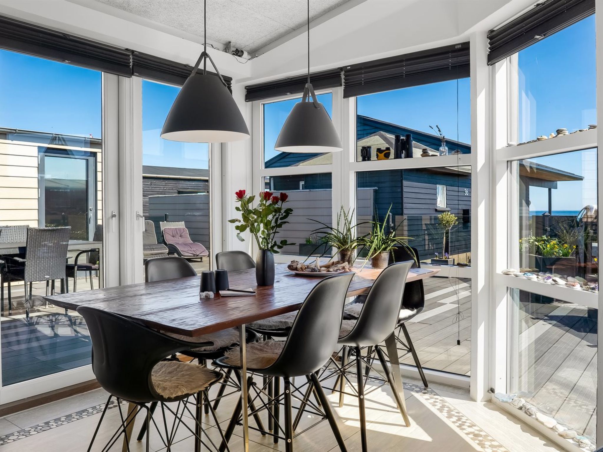 "Vaska" - 75m from the sea - Binnen