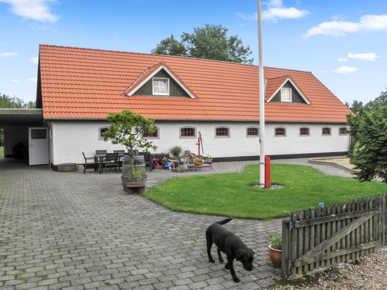 Search and Stay destination Sønder Felding, Denmark from . "Beatha" - 25km to the inlet in Western Jutland