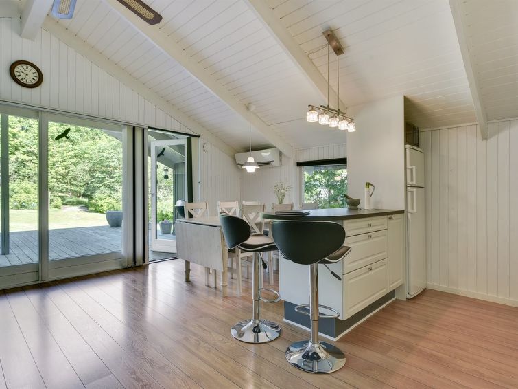 Search and Stay destination Give, Denmark from . "Yngve" - 56.5km from the sea in SE Jutland