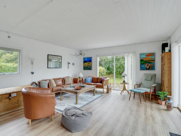 Search and Stay destination Vemb, Denmark from . "Zaara" - 450m to the inlet in Western Jutland