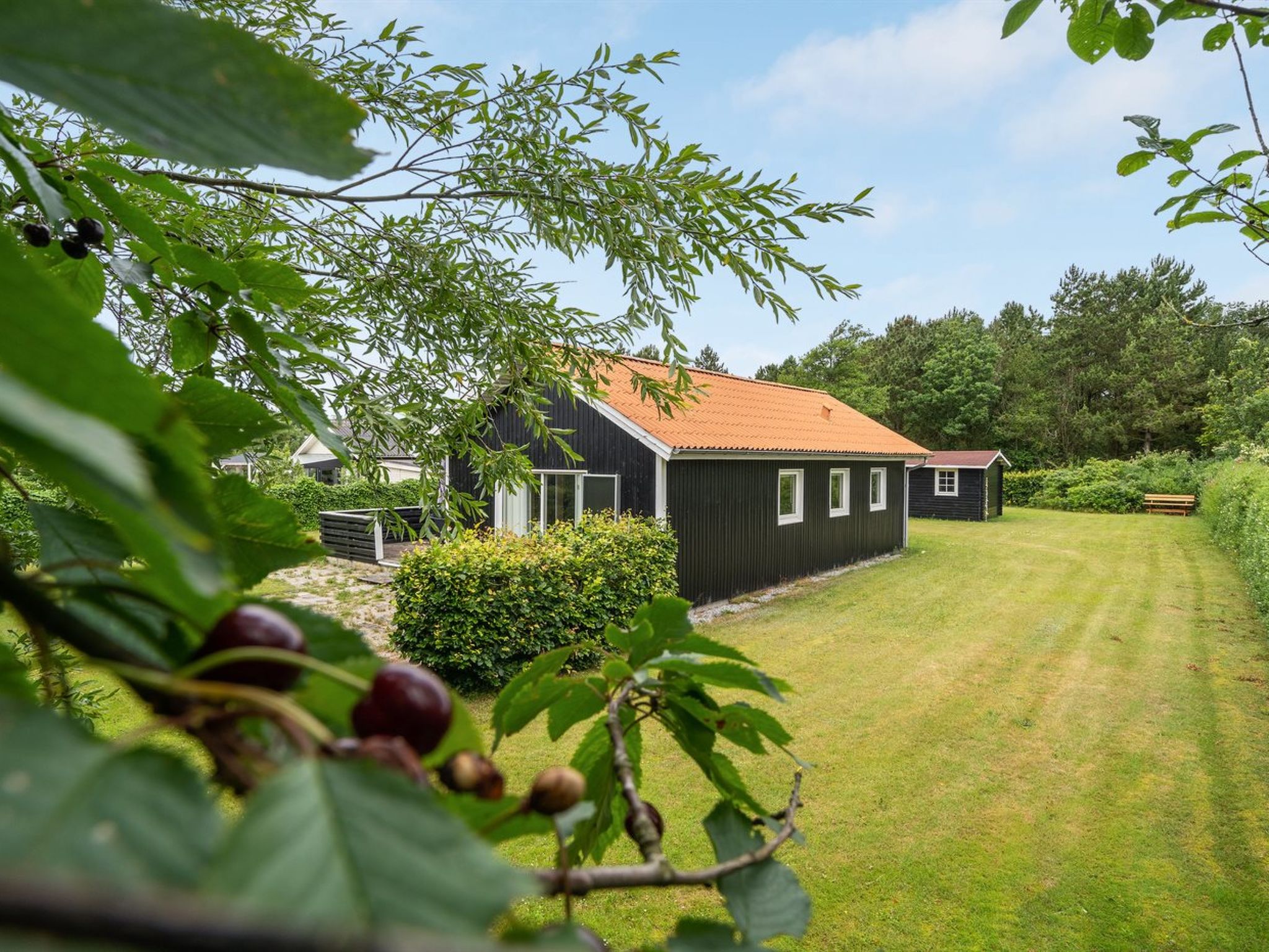 "Zaara" - 450m to the fjord-Buiten
