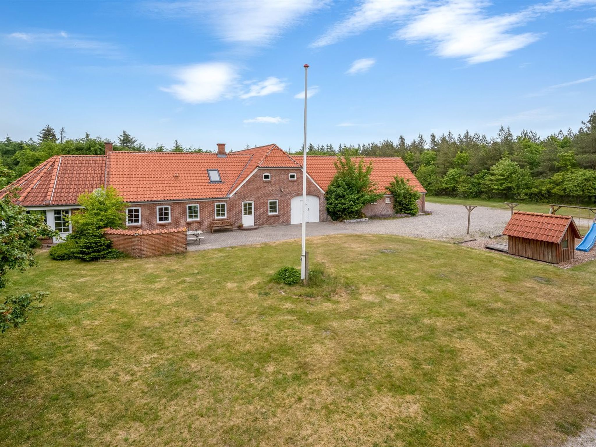 "Wilmar" - 1km to the fjord-Buiten