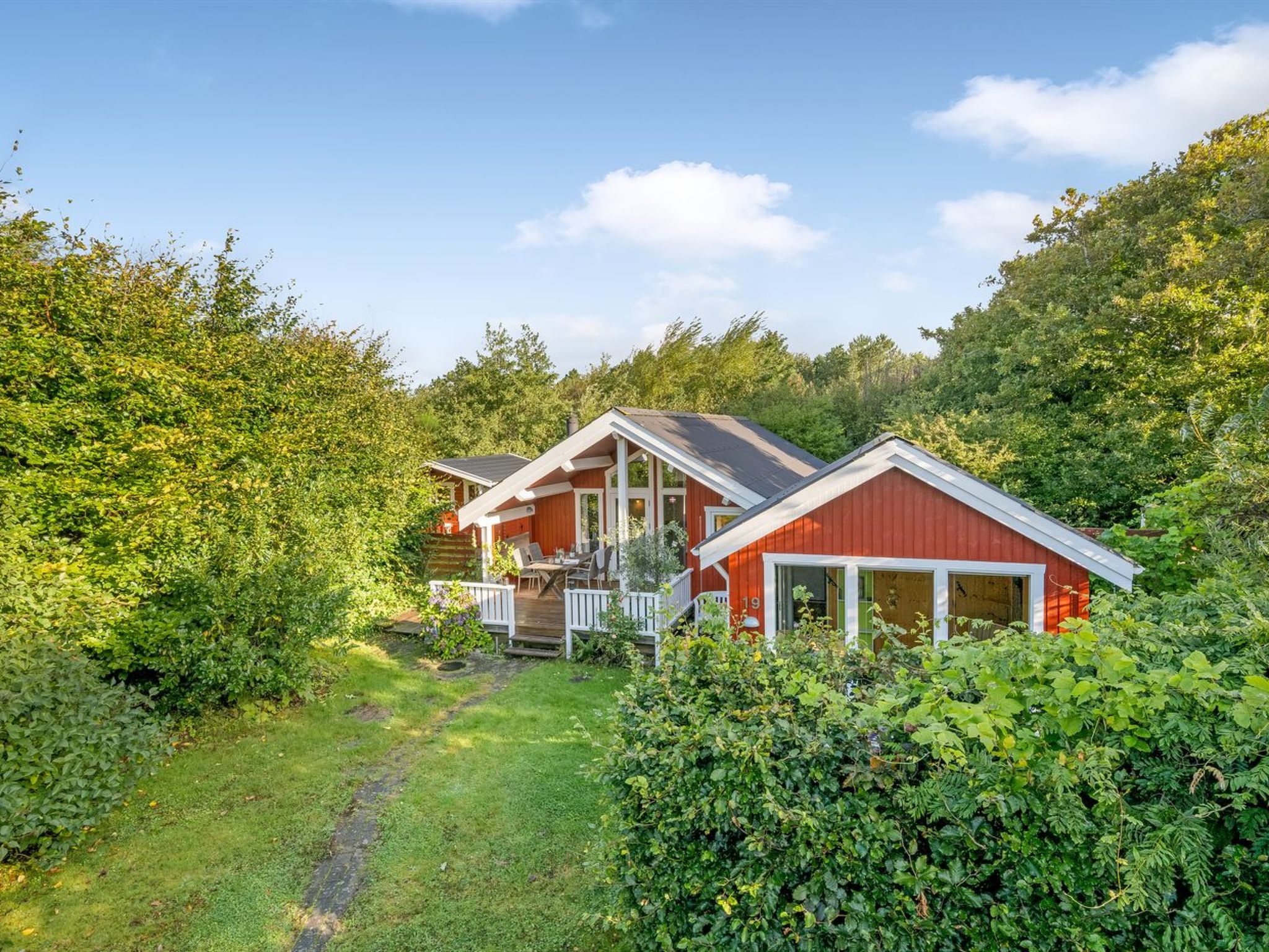 "Elea" - 450m to the fjord - Buiten