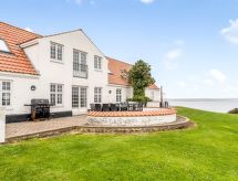 Thorge: Ruim vakantiehuis voor 18 personen op 75 meter van de Limfjord - thumbnail 4