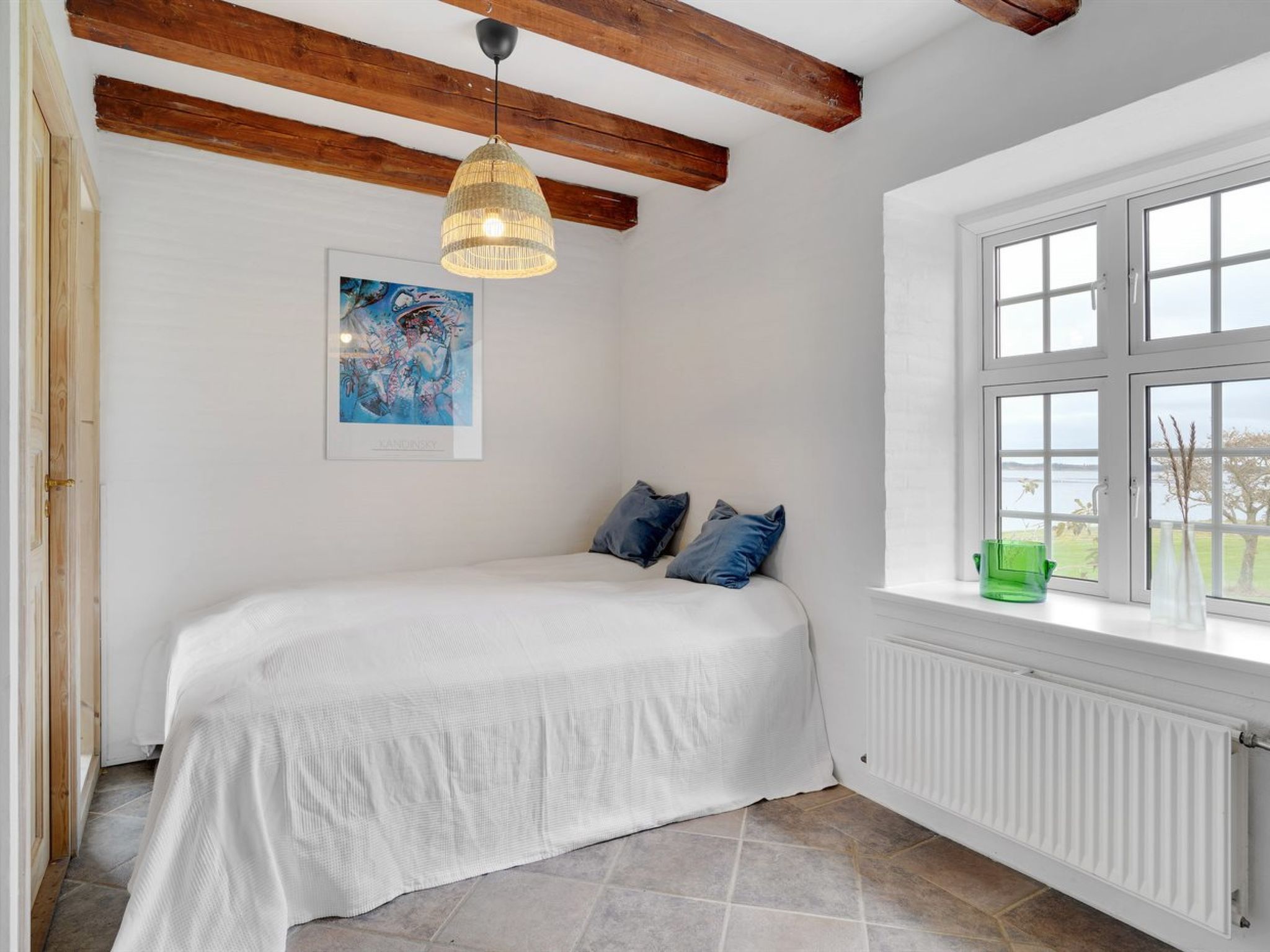 "Thorge" - 75m to the fjord-Binnen