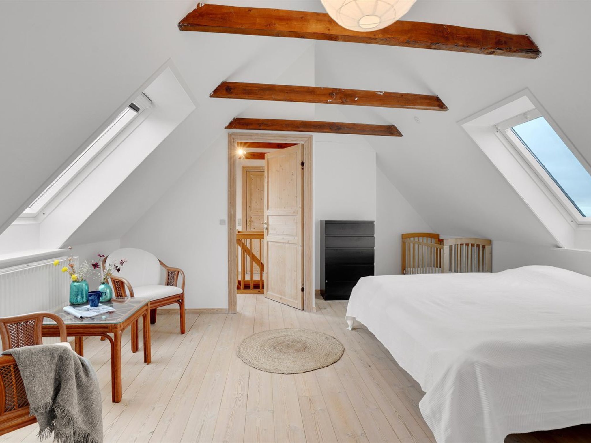 "Thorge" - 75m to the fjord-Binnen