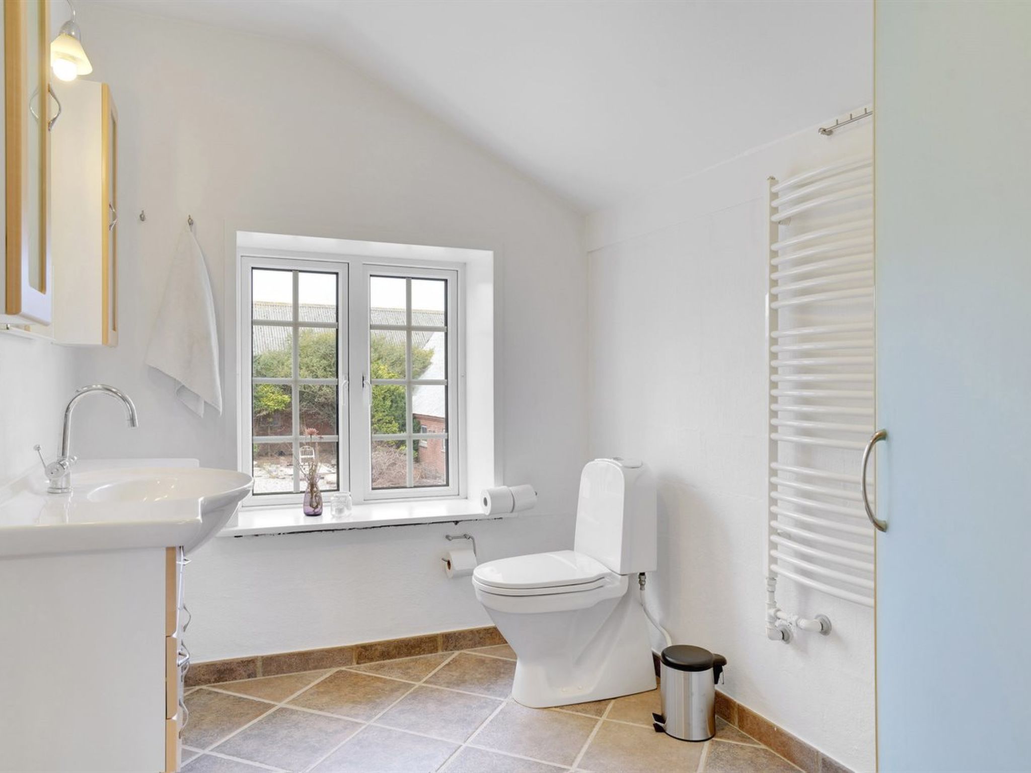 "Thorge" - 75m to the fjord-Binnen