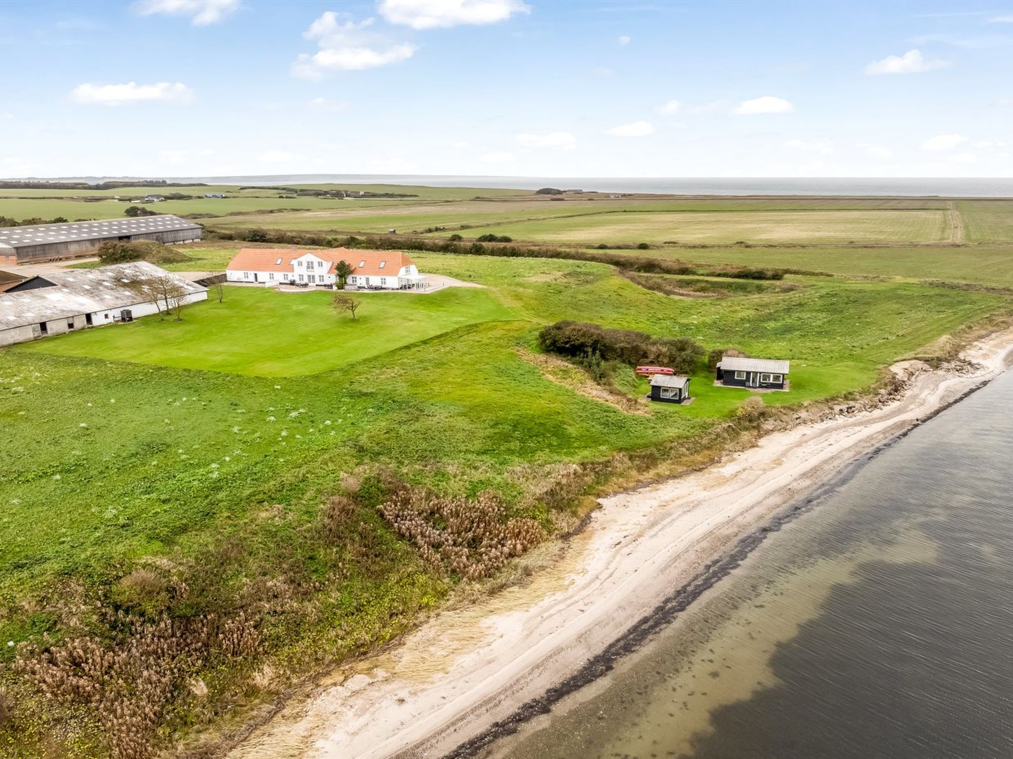 "Thorge" - 75m to the fjord-Buiten