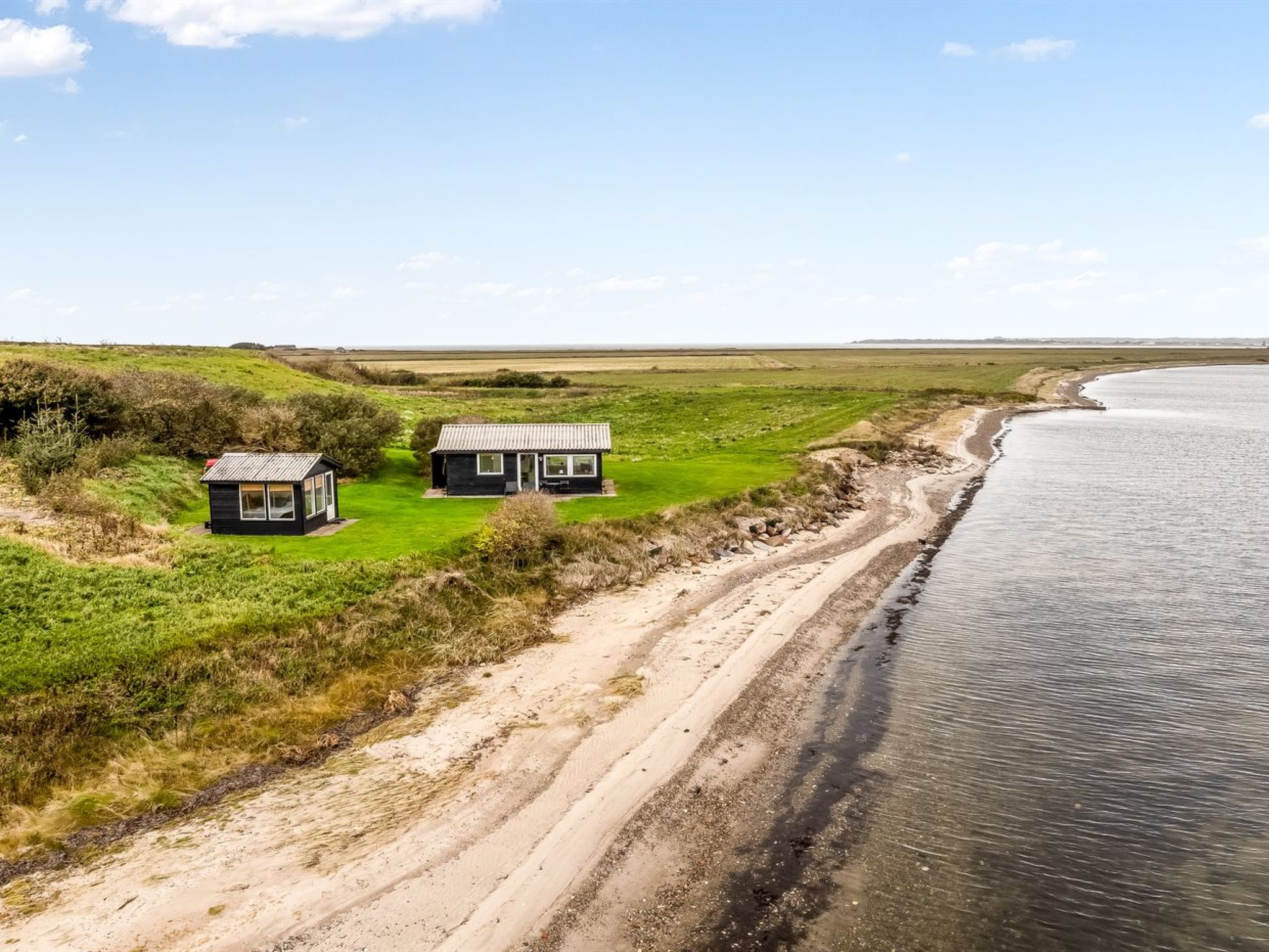 "Thorge" - 75m to the fjord-Buiten