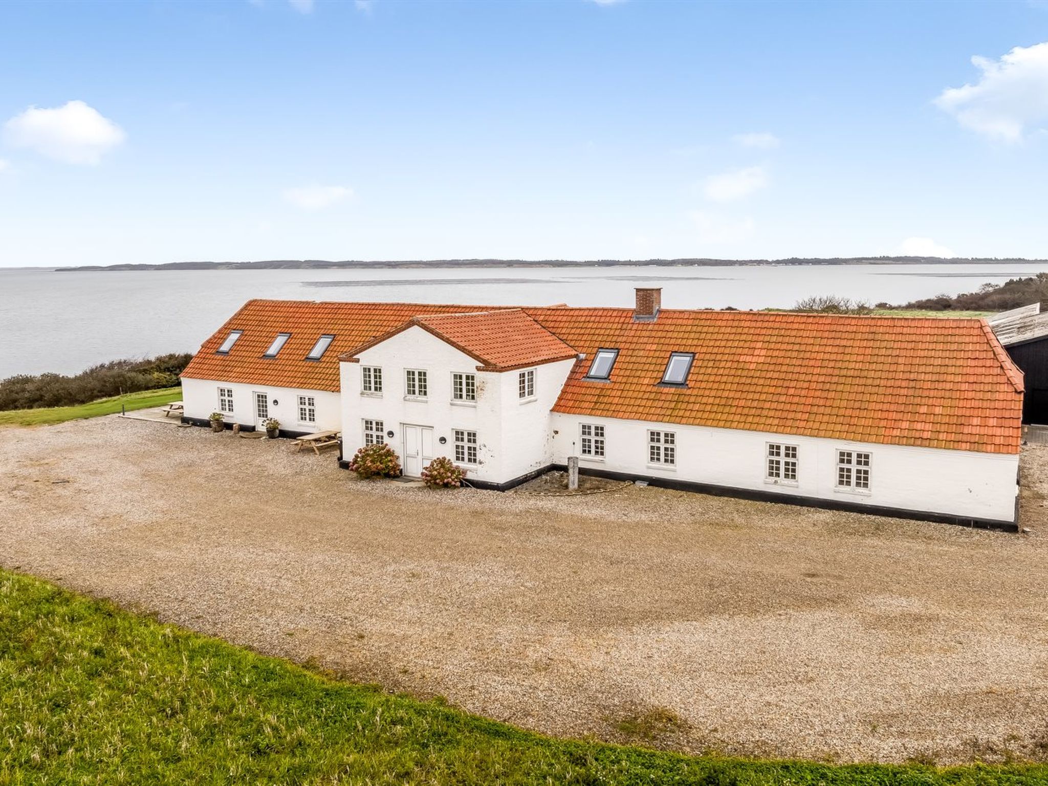 "Thorge" - 75m to the fjord-Buiten