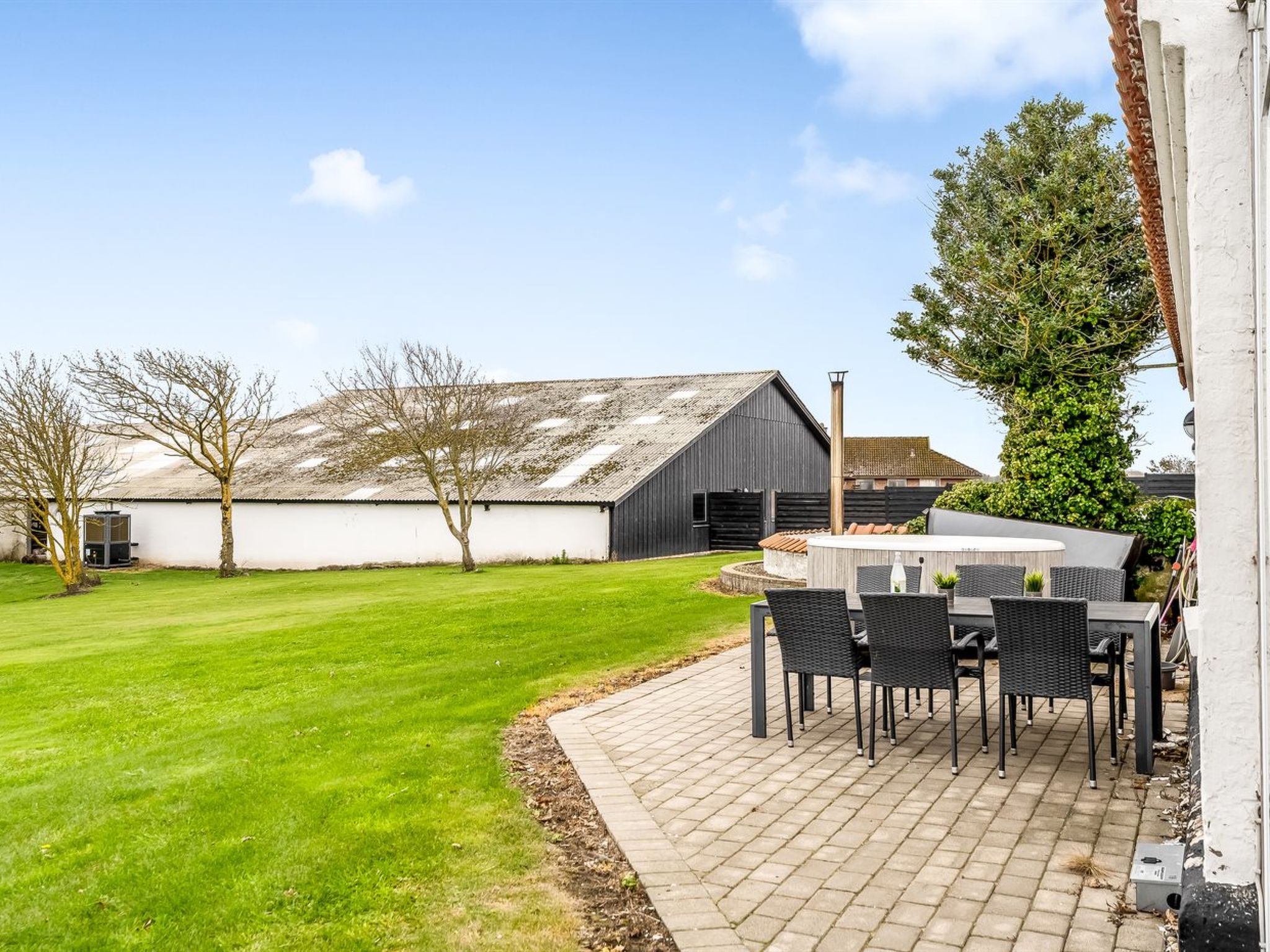 "Thorge" - 75m to the fjord-Buiten