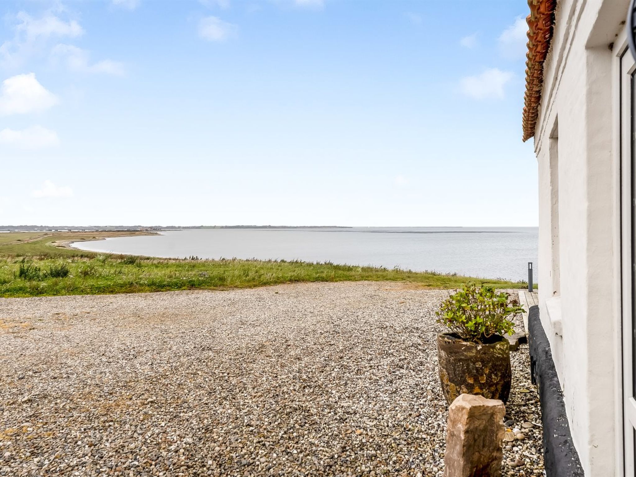 "Thorge" - 75m to the fjord-Buiten