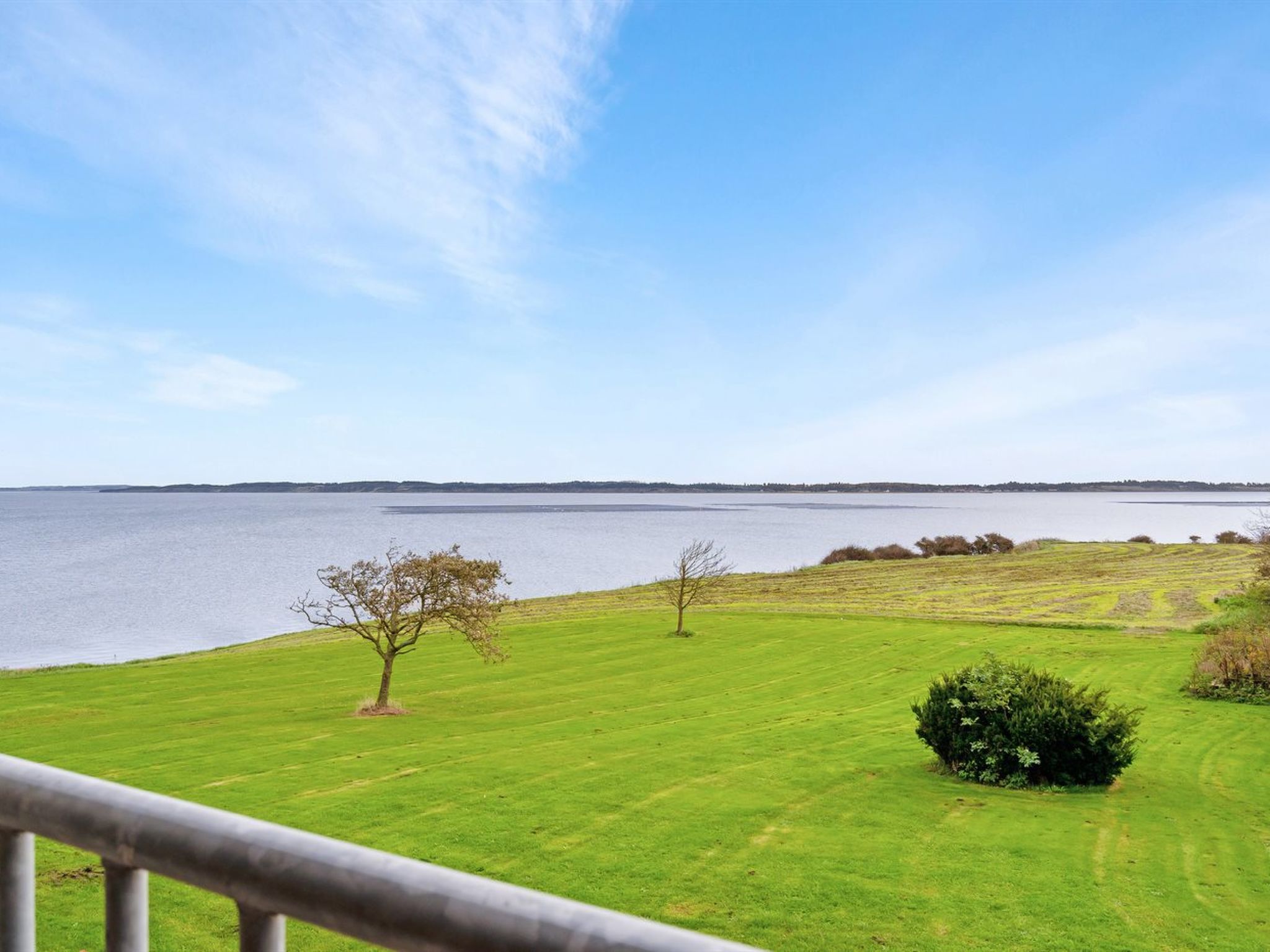 "Thorge" - 75m to the fjord - Buiten
