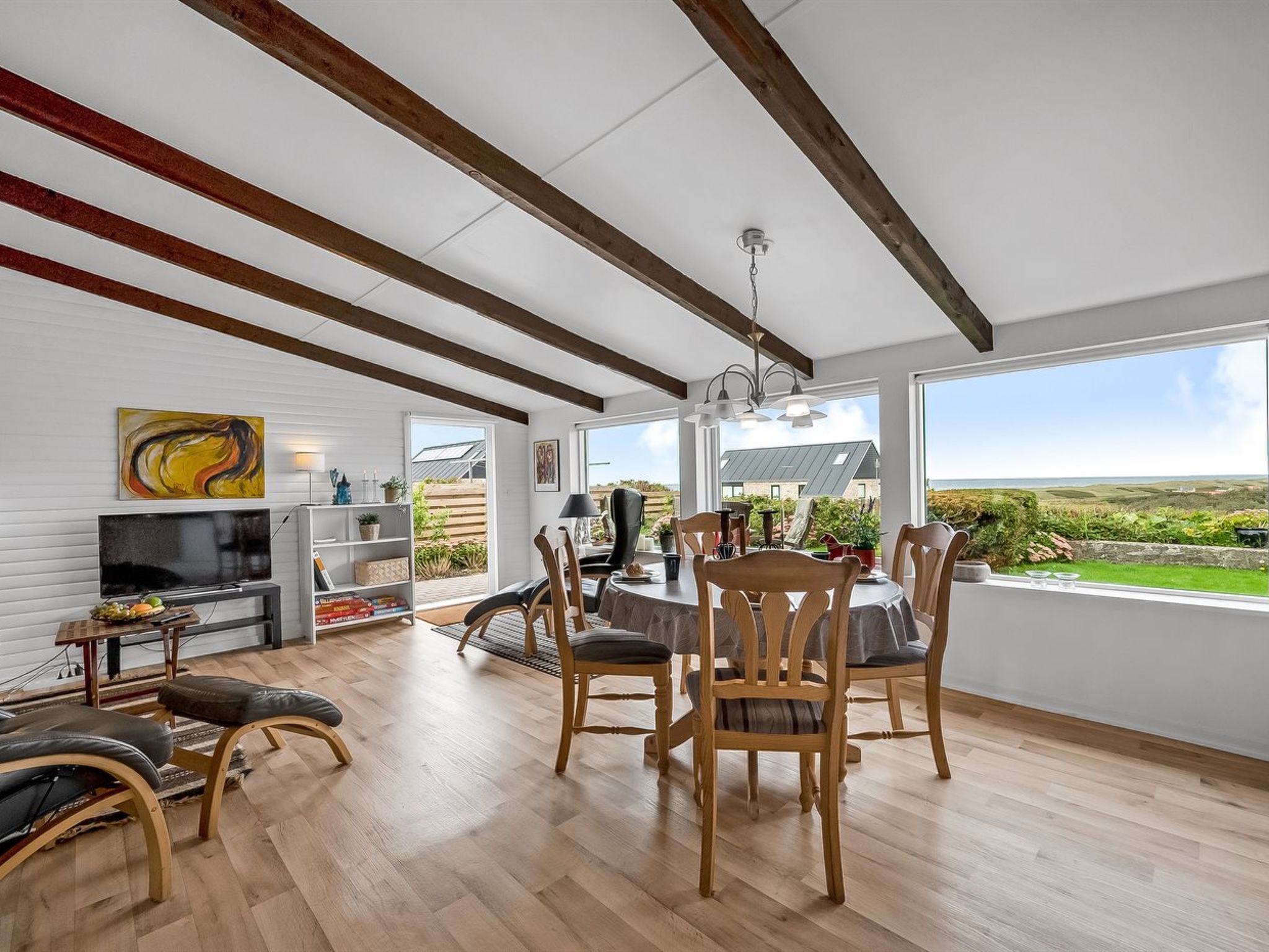 "Larentius" - 200m from the sea-Binnen