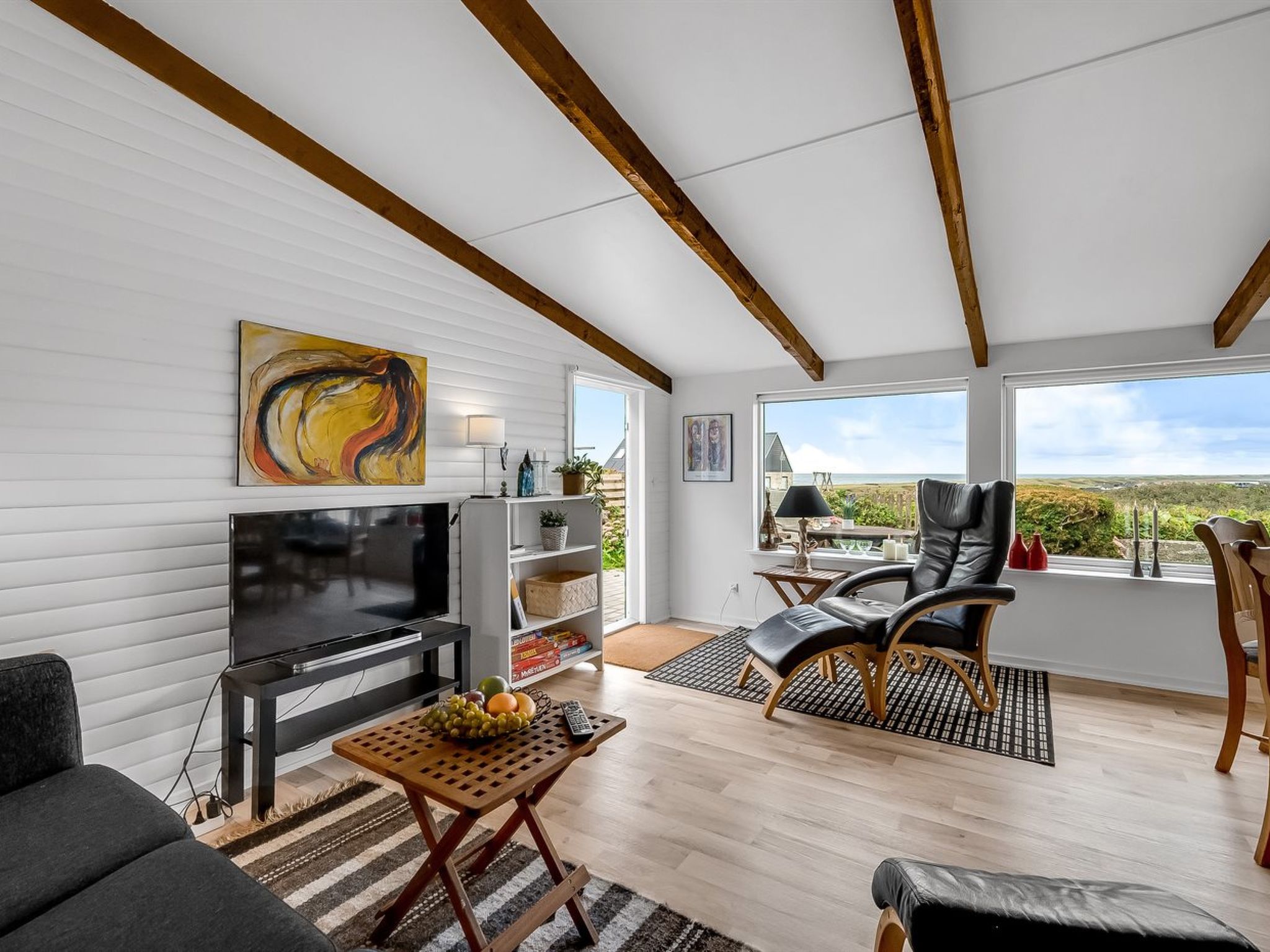 "Larentius" - 200m from the sea-Binnen