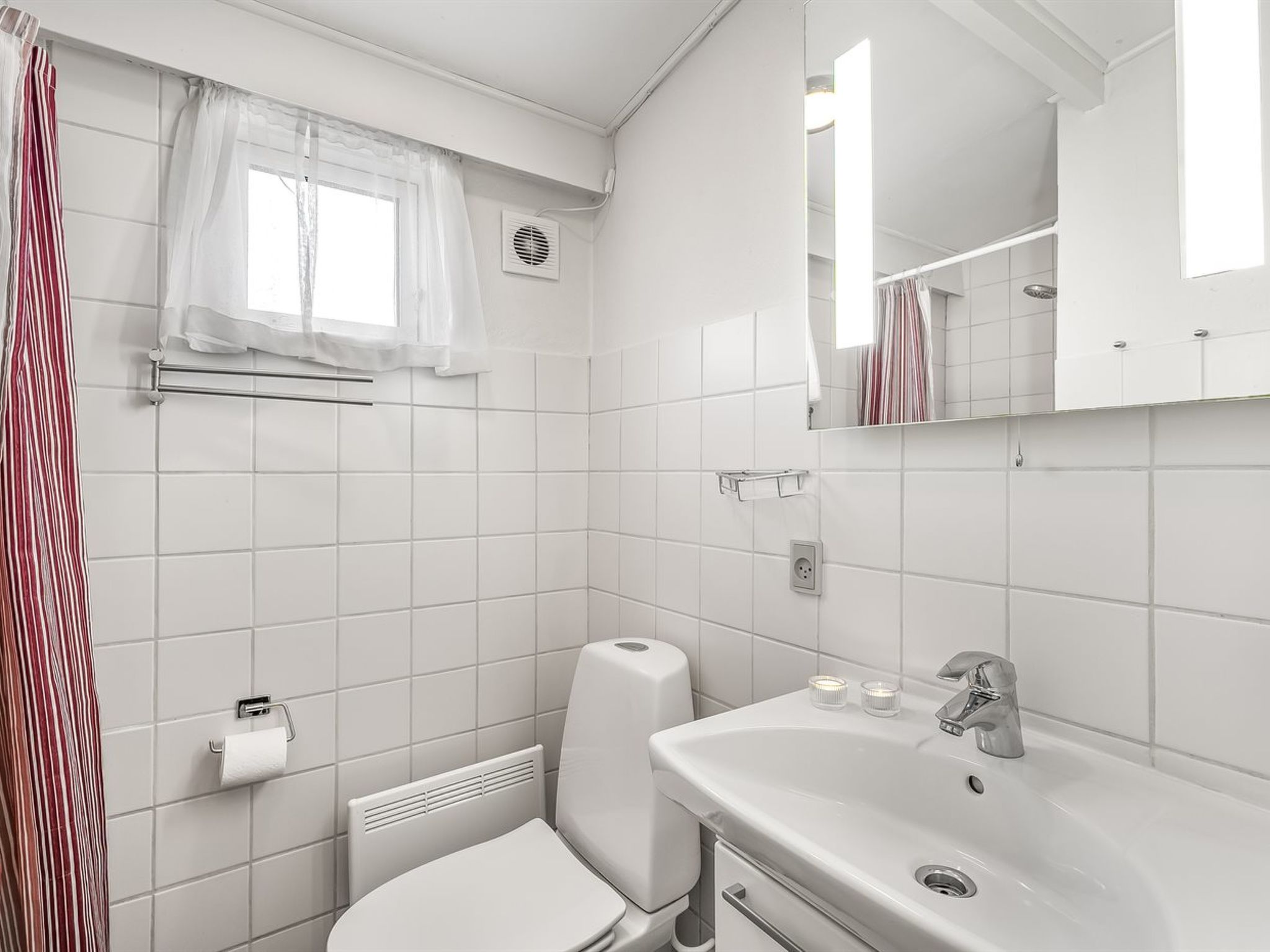 "Luiza" - 300m from the sea-Binnen