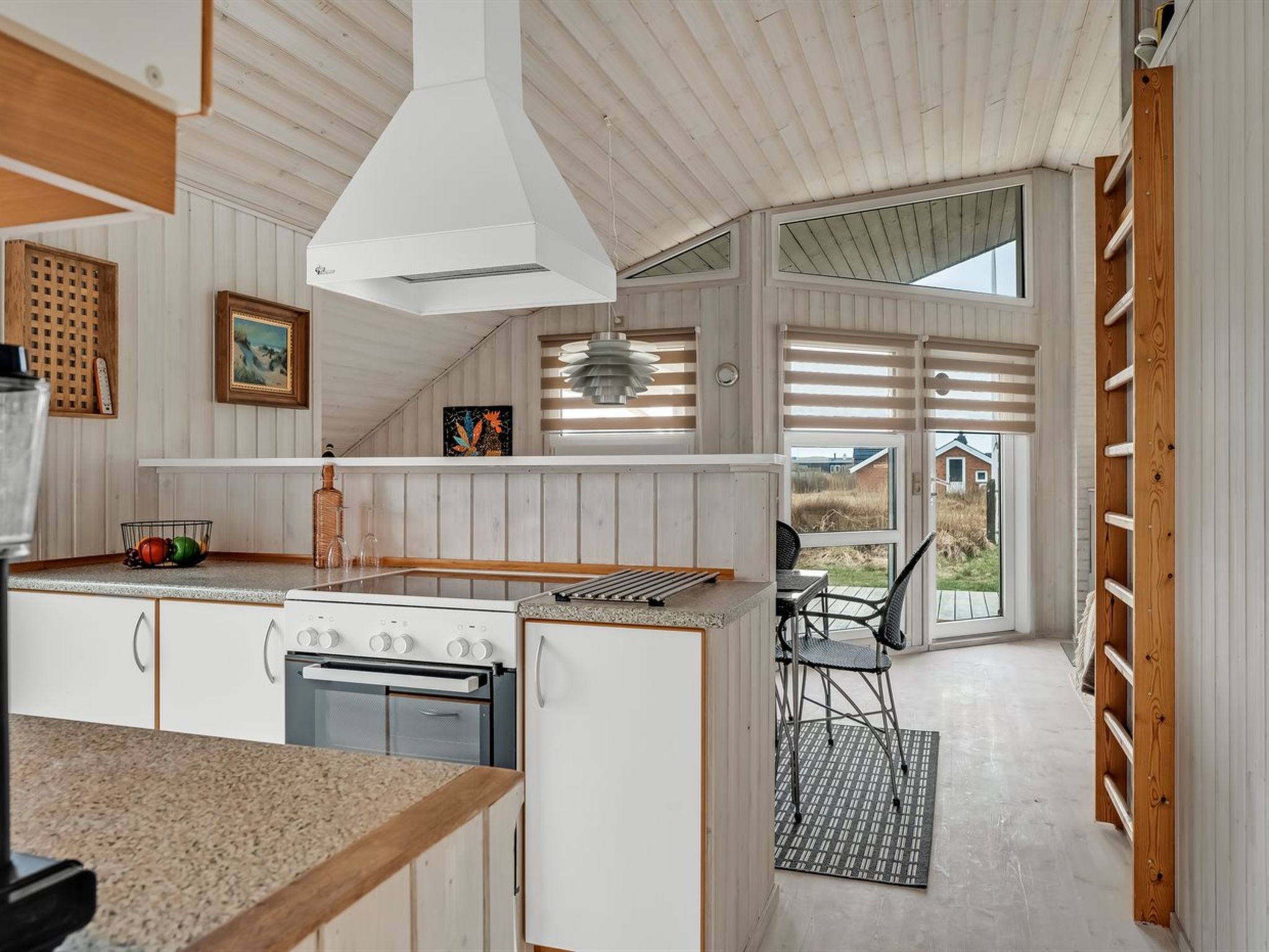 "Galmand" - 300m from the sea - Binnen