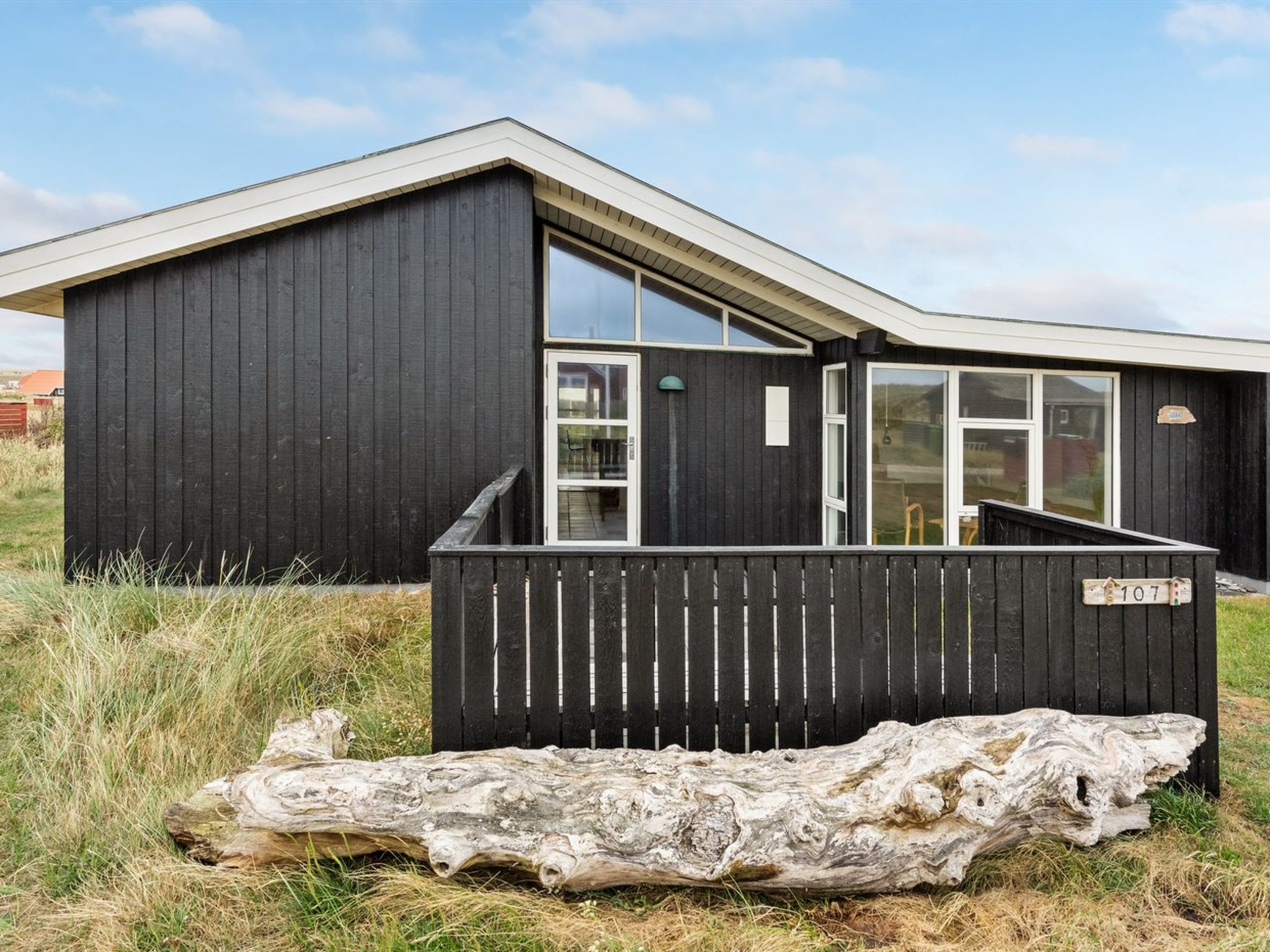 "Arni" - 150m from the sea - Buiten