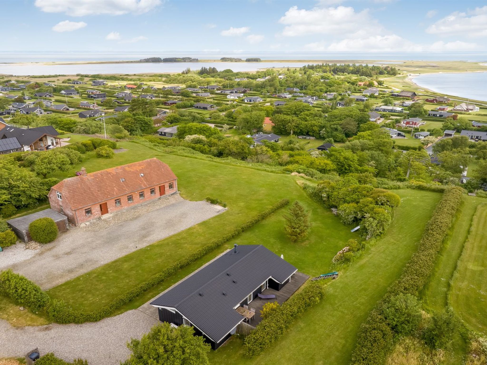 "Tanna" - 330m to the fjord - Buiten
