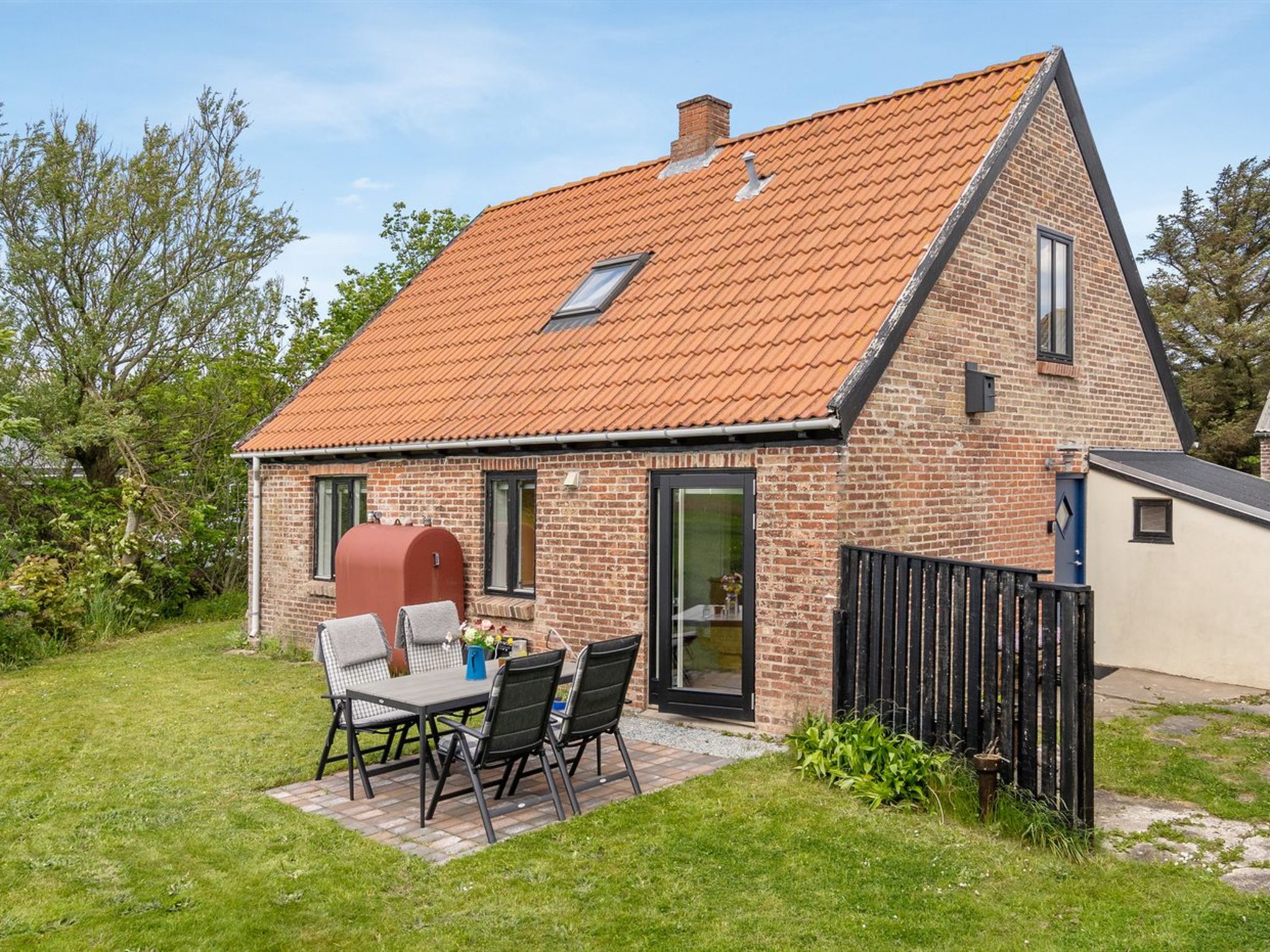 "Nevis" - 1.5km from the sea - Buiten