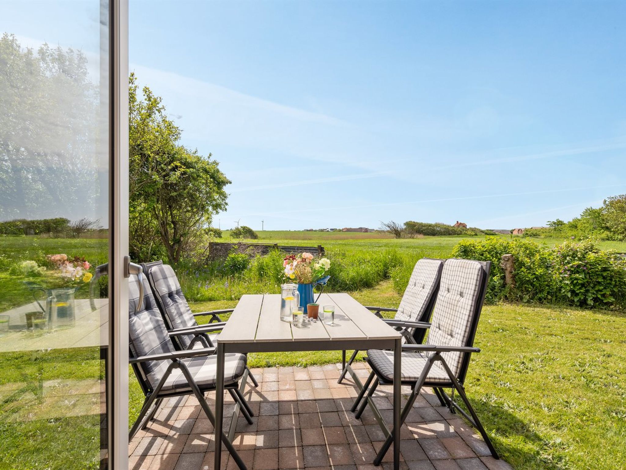 "Nevis" - 1.5km from the sea - Buiten