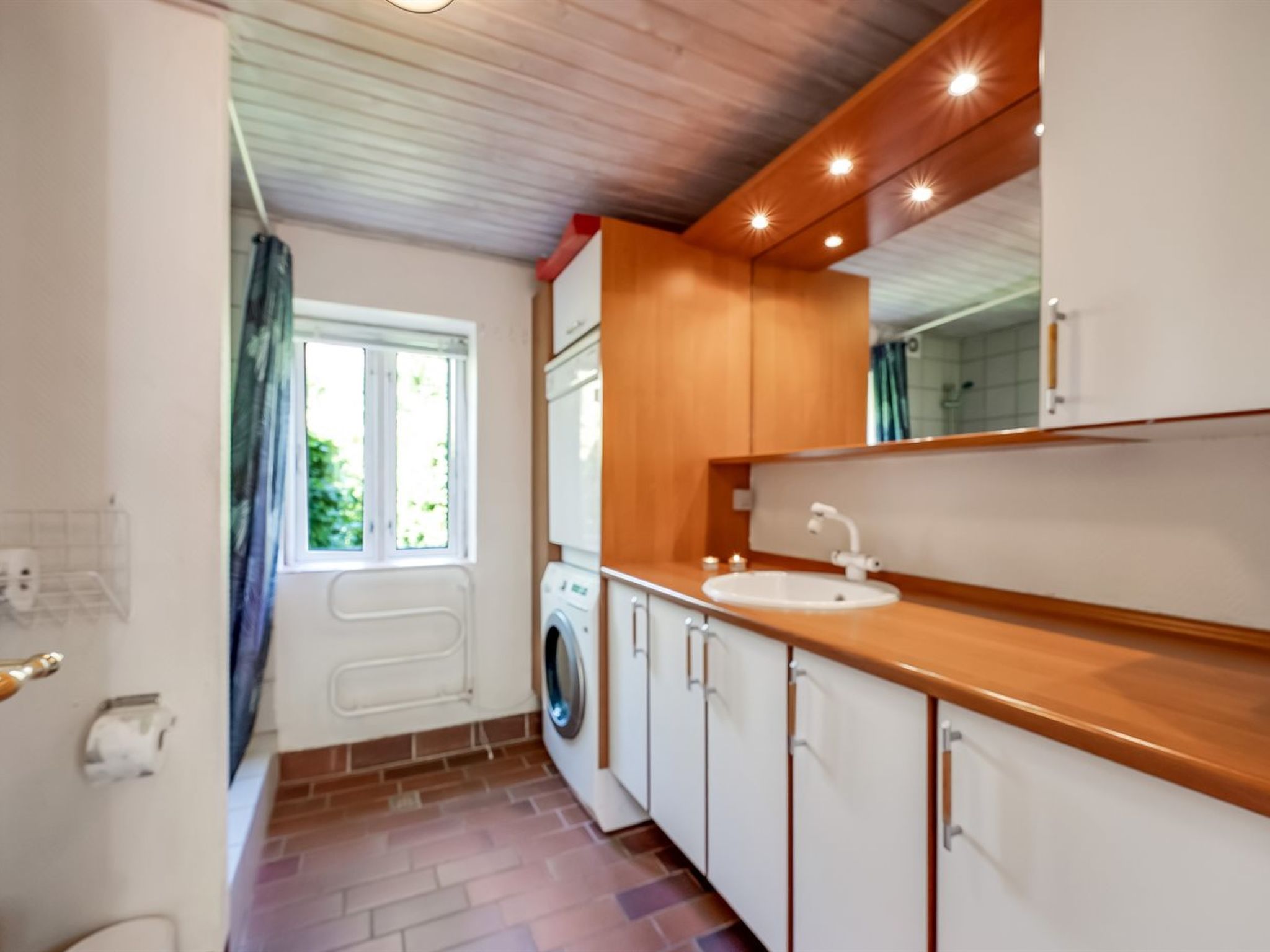 "Kajsa" - 6km from the sea-Drinnen