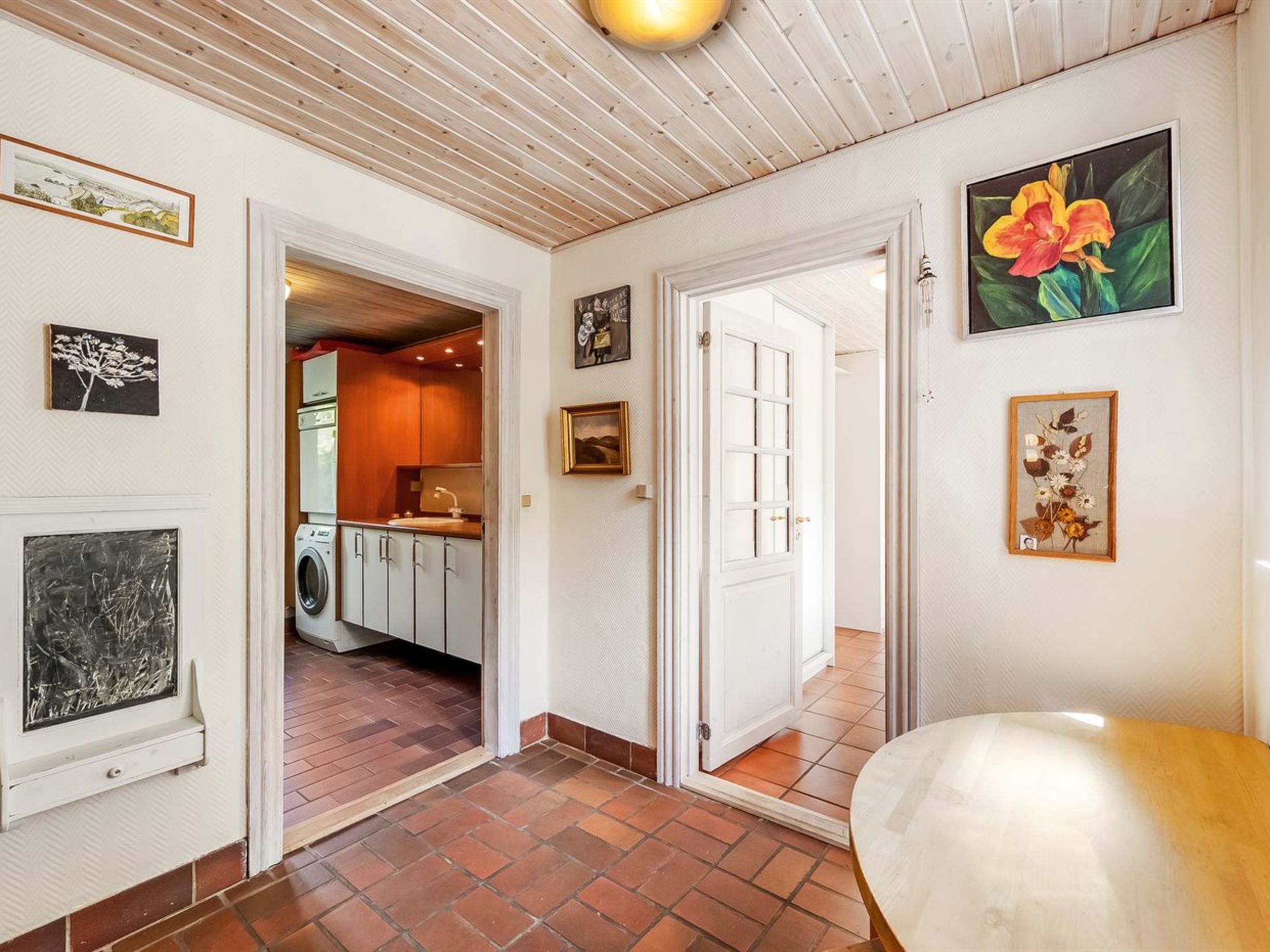 "Kajsa" - 6km from the sea-Drinnen