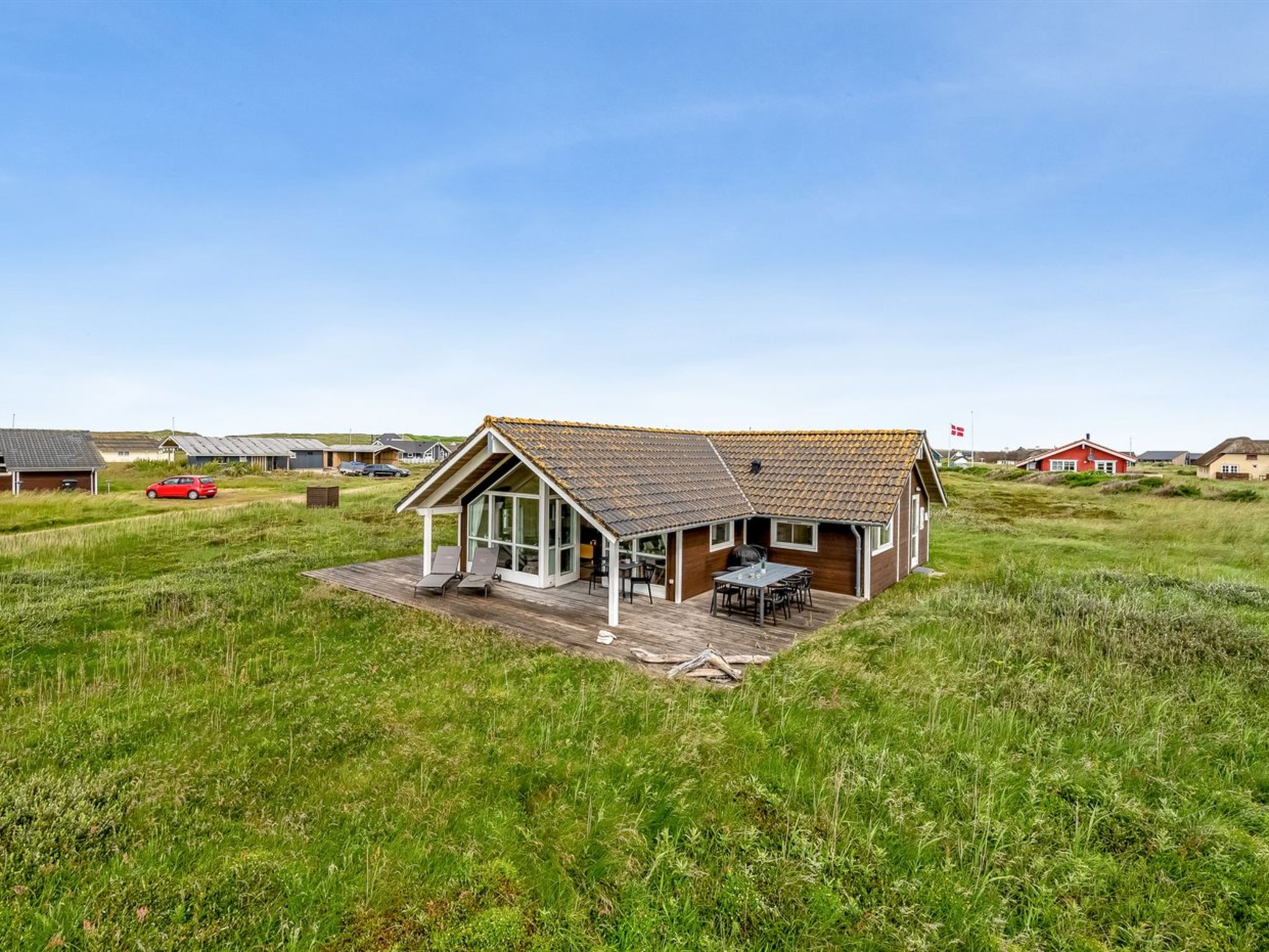 "Märta" - 250m from the sea - Buiten