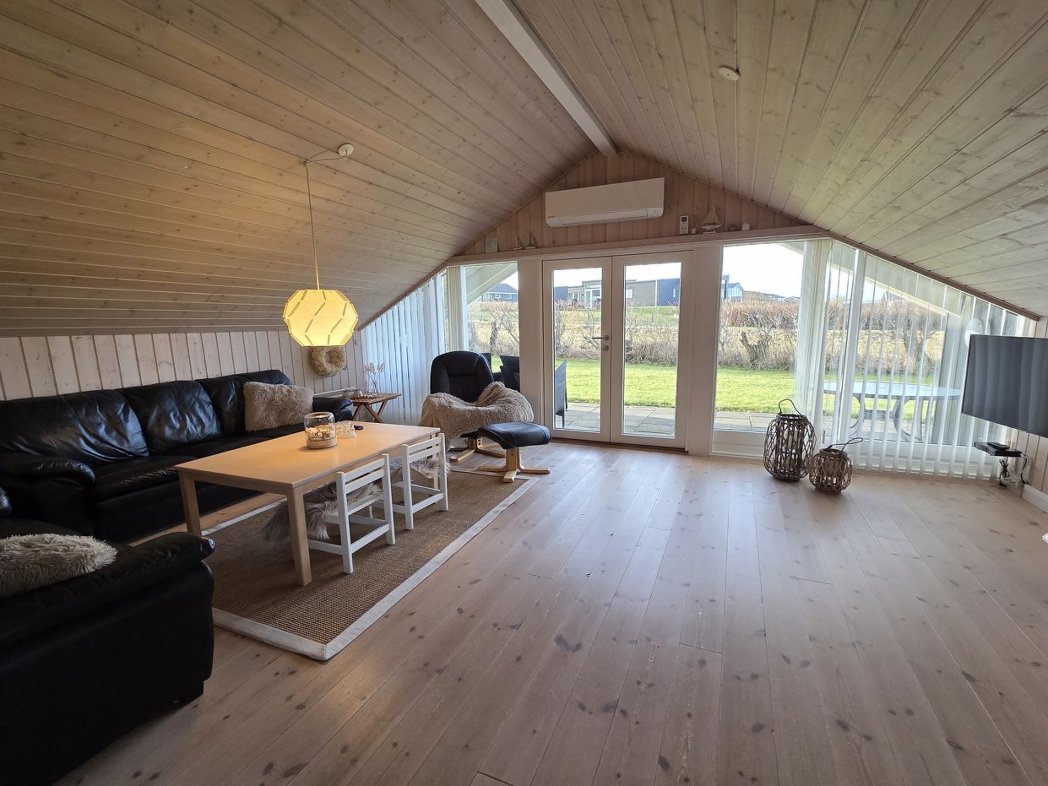 "Arold" - 600m to the fjord