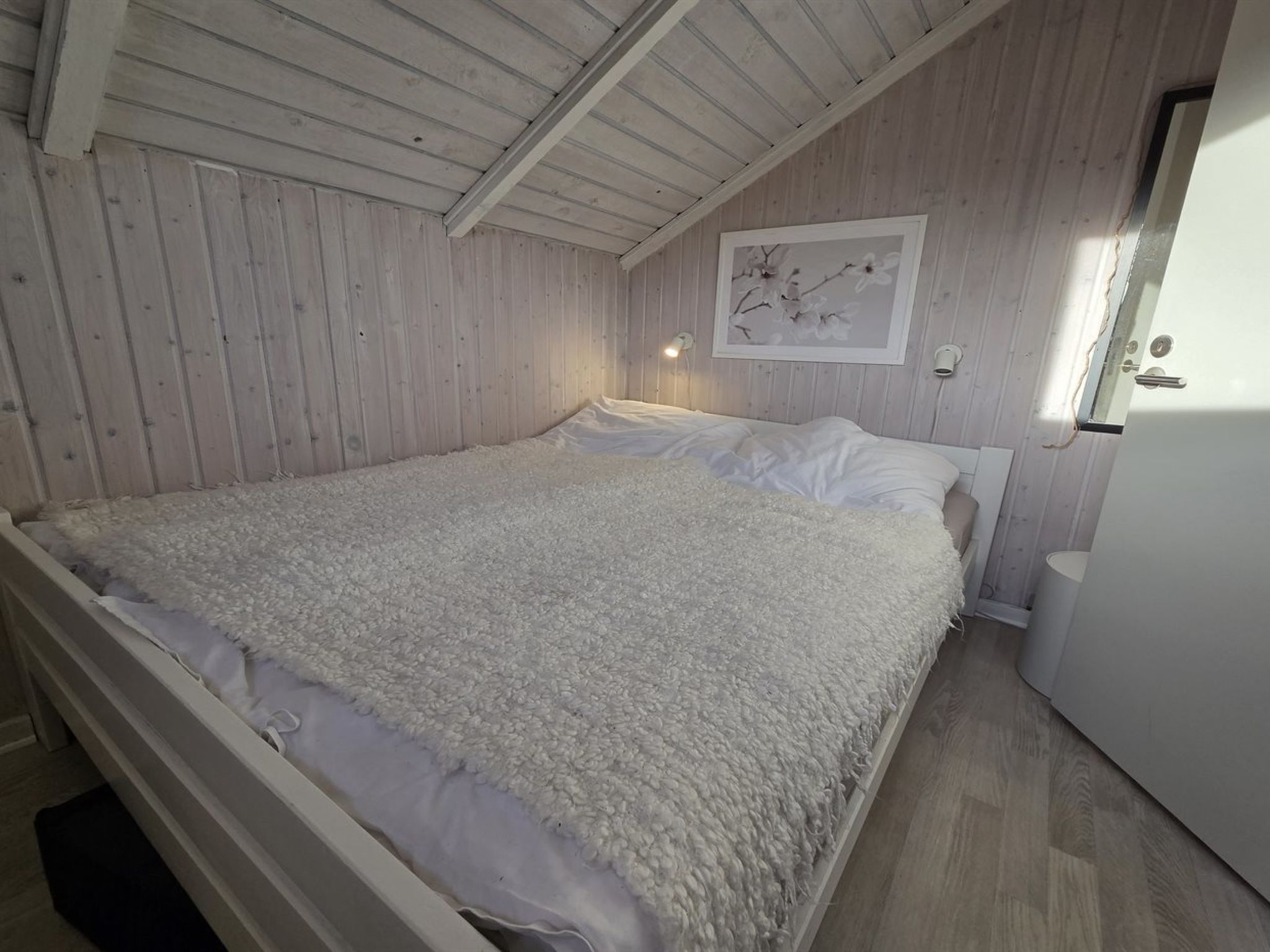 "Arold" - 600m to the fjord - Drinnen