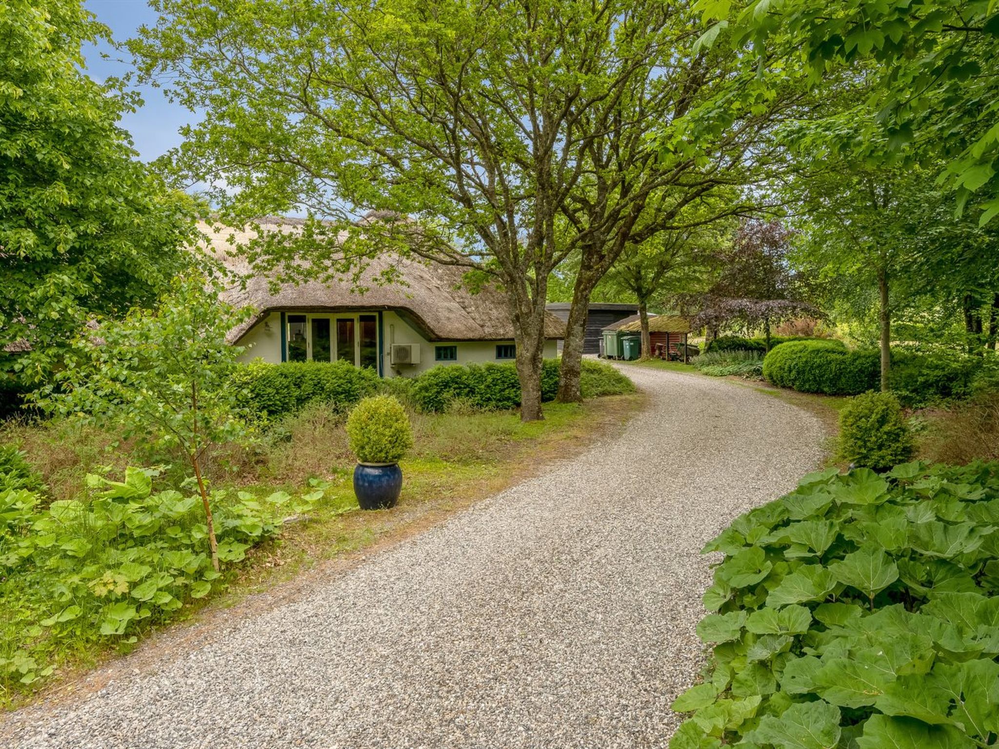 "Tatiane" - 10km from the sea - Buiten