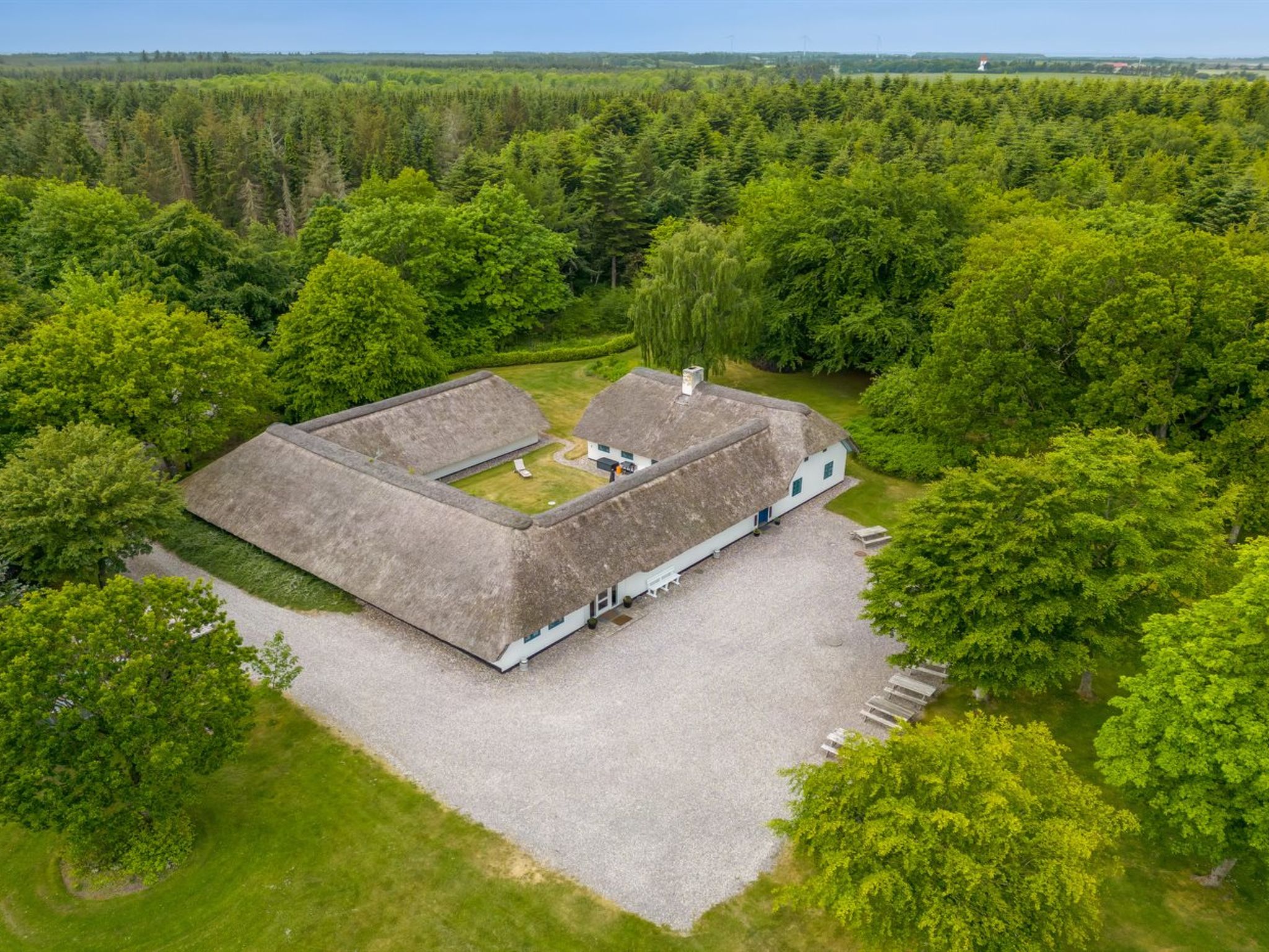 "Tatiane" - 10km from the sea - Buiten