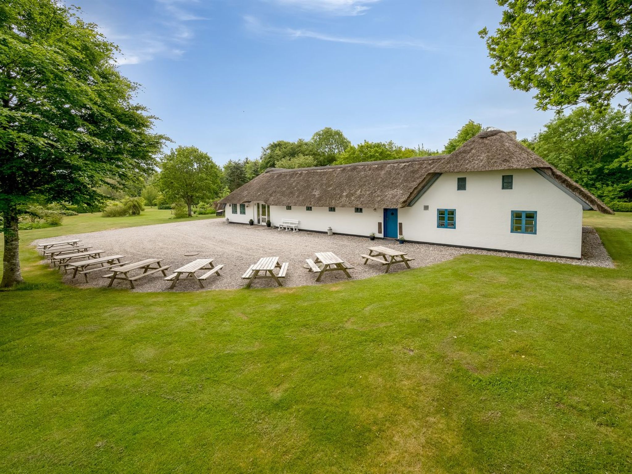 "Tatiane" - 10km from the sea - Buiten