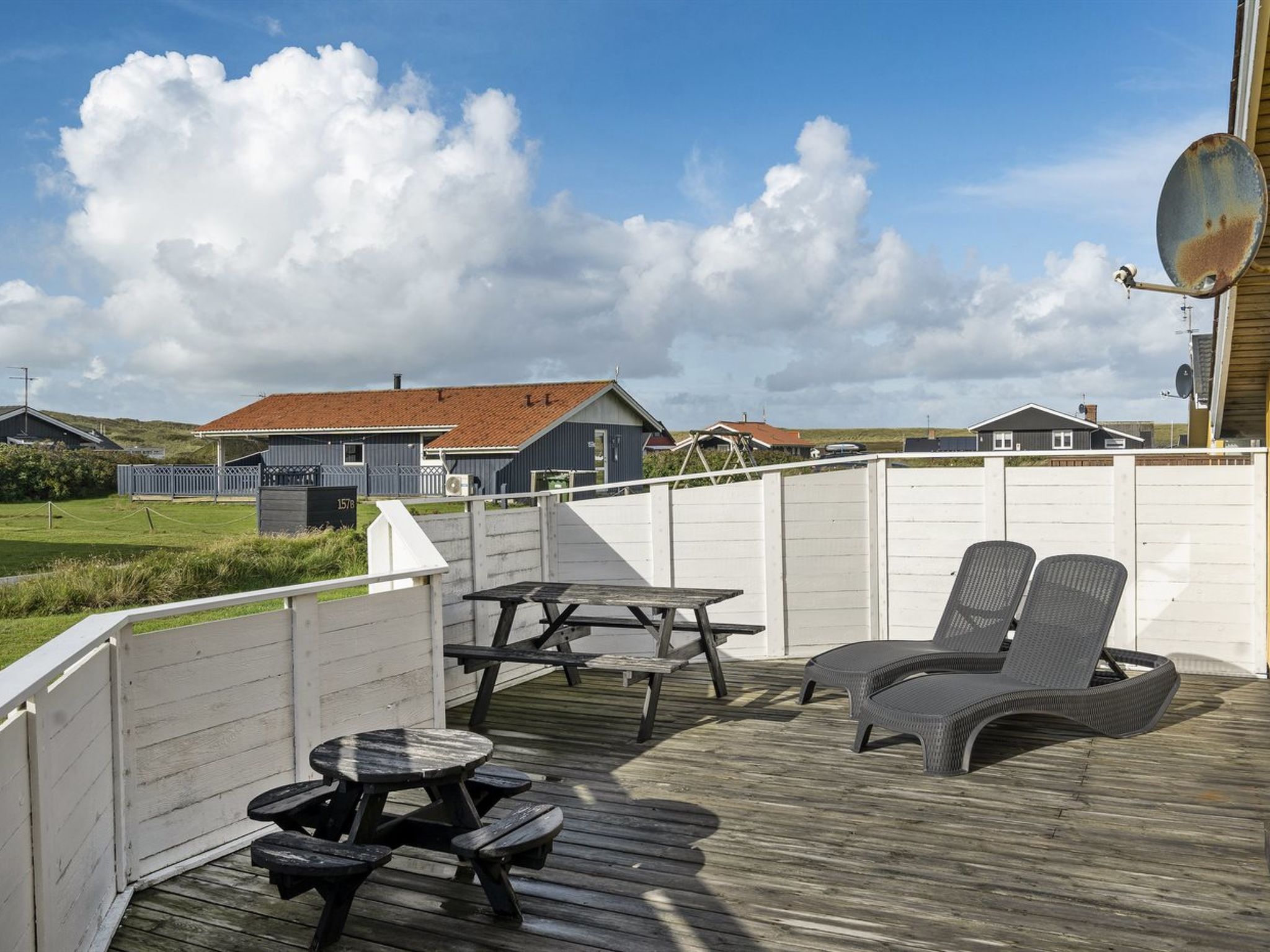 "Hebba" - 300m from the sea-Buiten