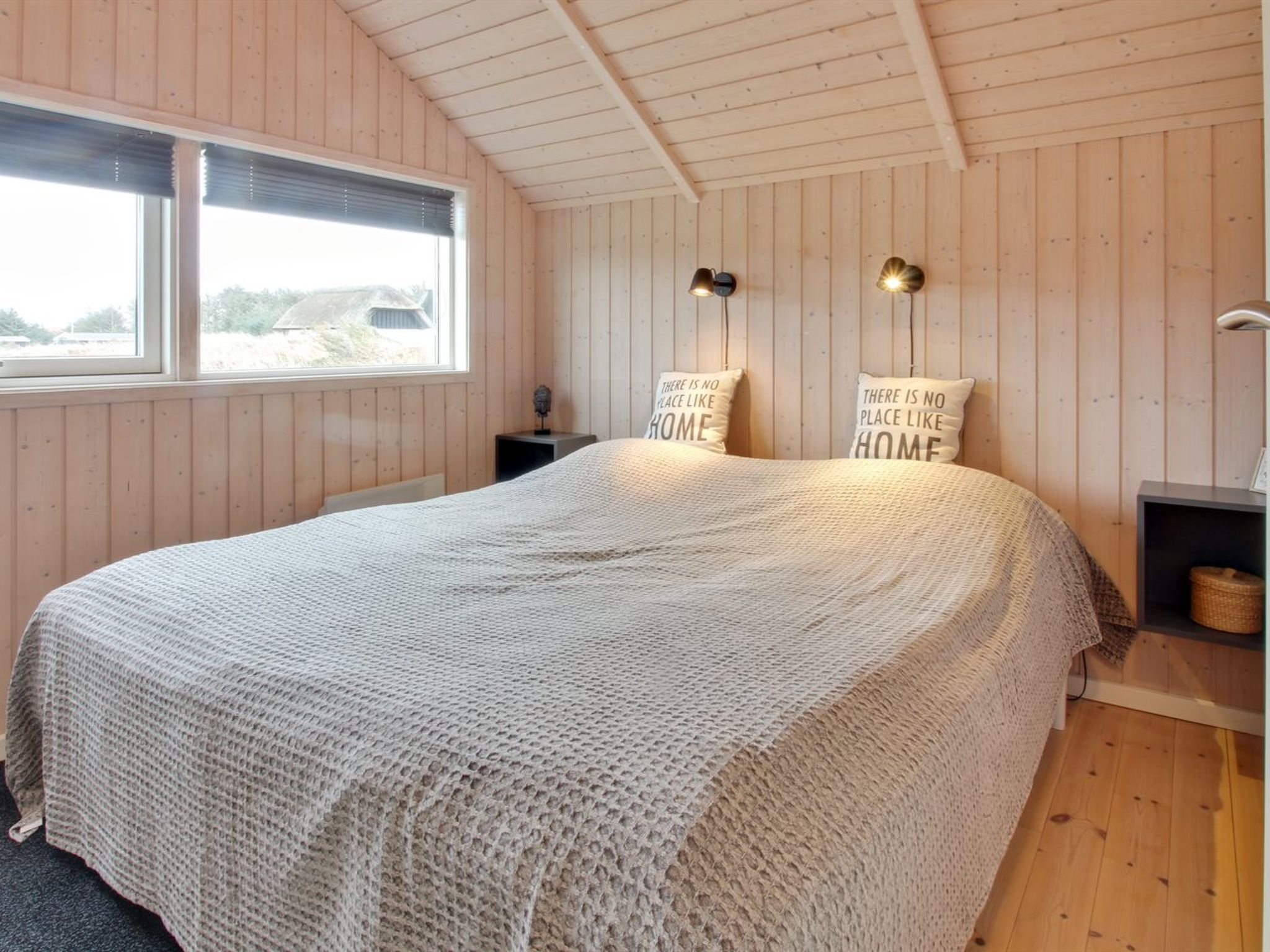 "Filip" - 100m from the sea - Binnen