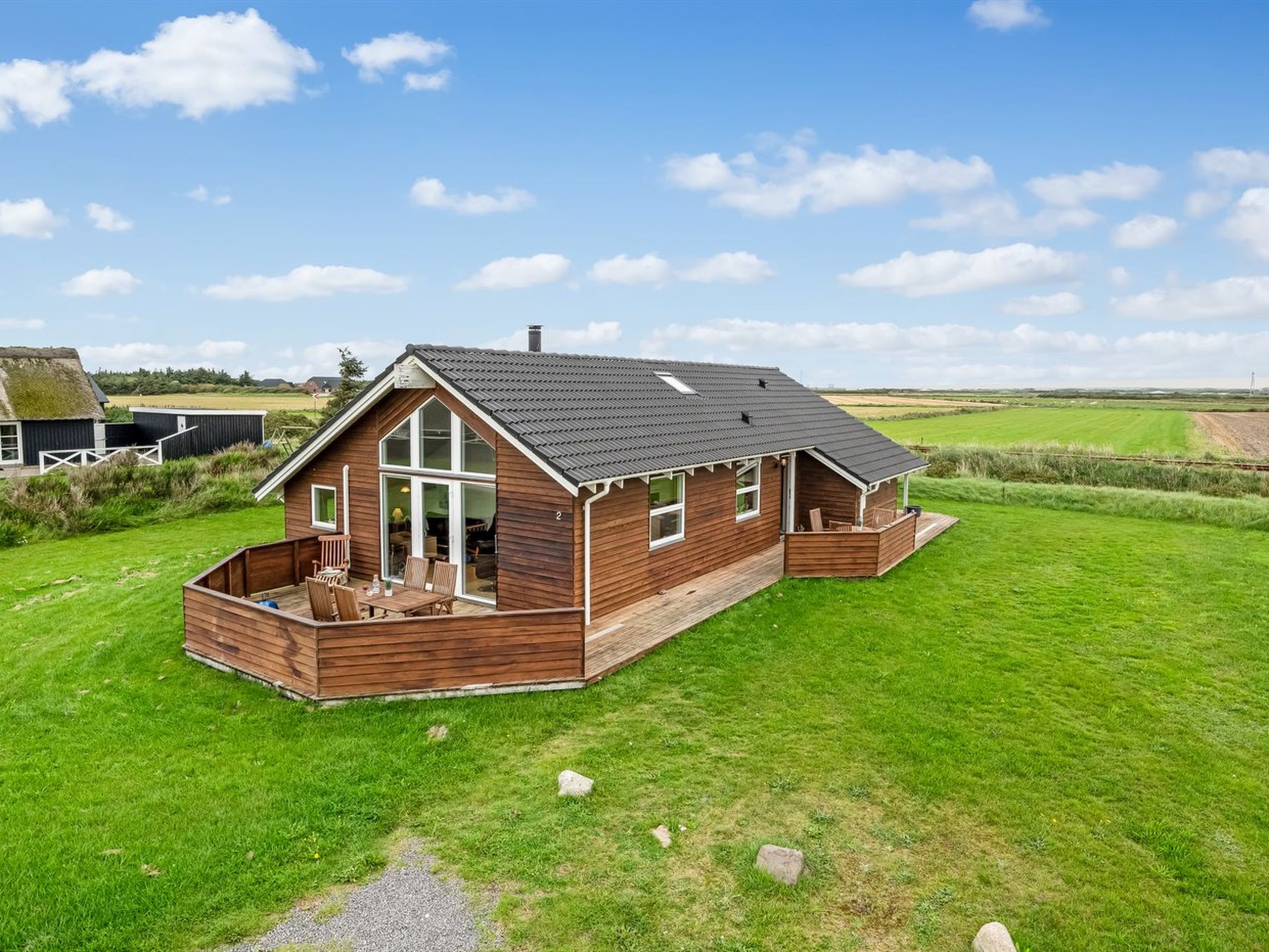"Erland" - 500m from the sea