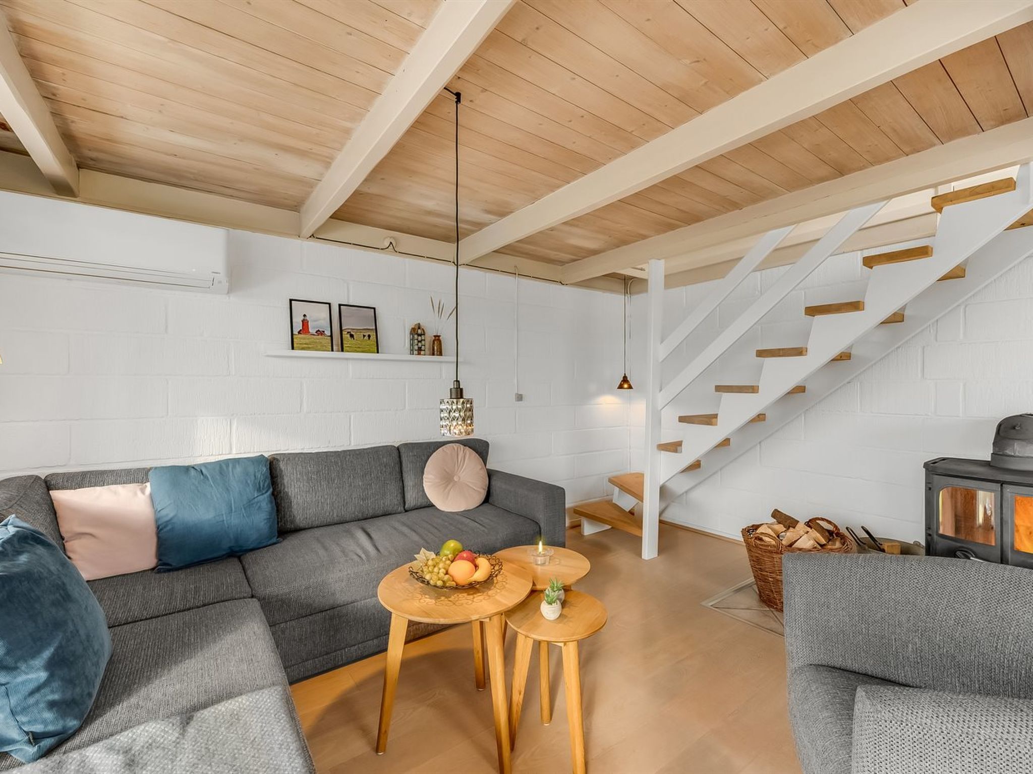 "Eringisl" - 50m from the sea - Inside
