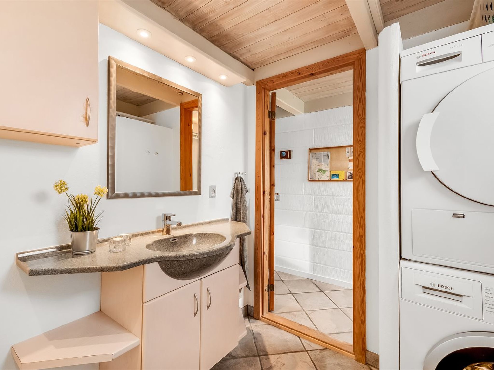 "Eringisl" - 50m from the sea - Inside